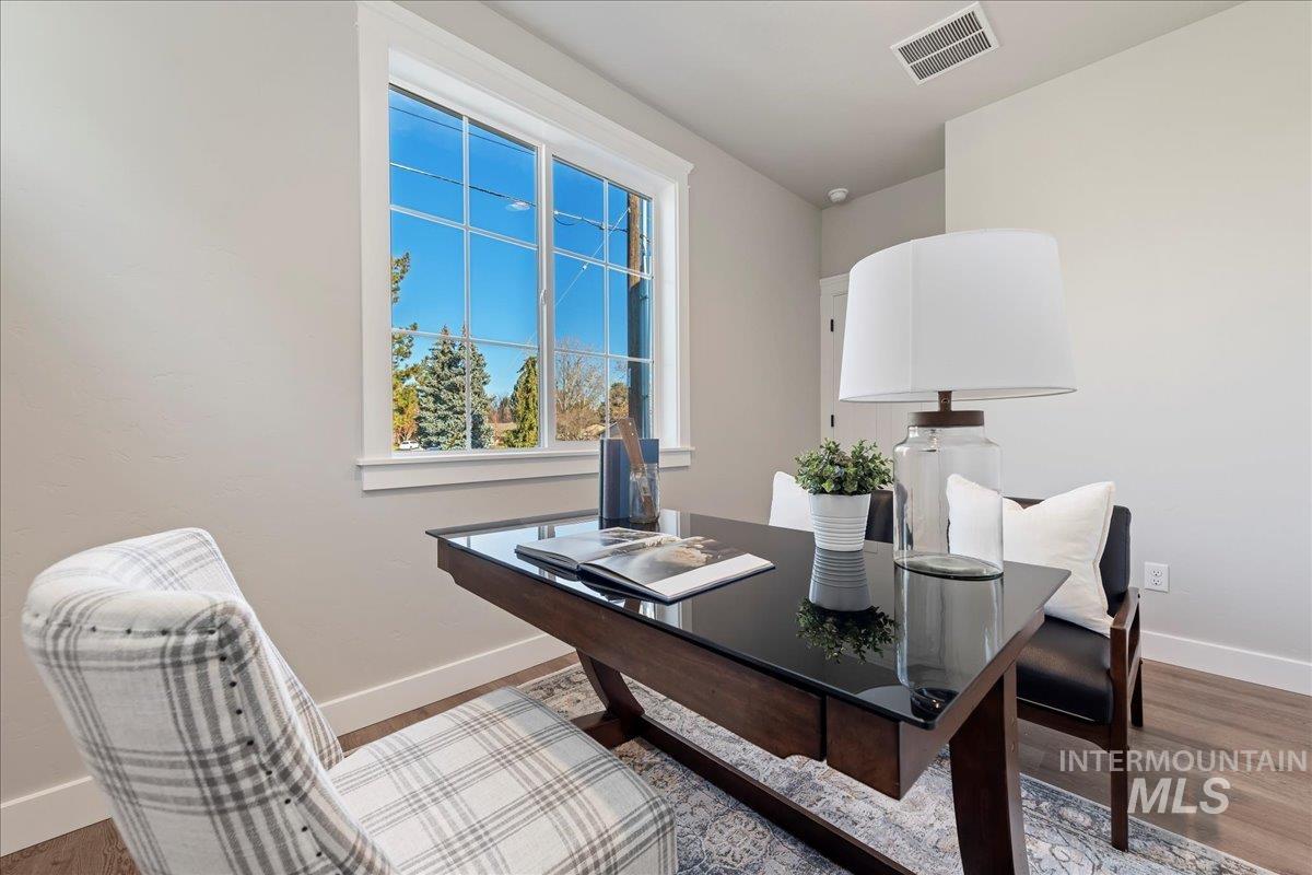 10093 W McMillan & 10095 McMillan (ADU), Boise, Idaho 83704, 4 Bedrooms, 3.5 Bathrooms, Residential For Sale, Price $660,000,MLS 98963593