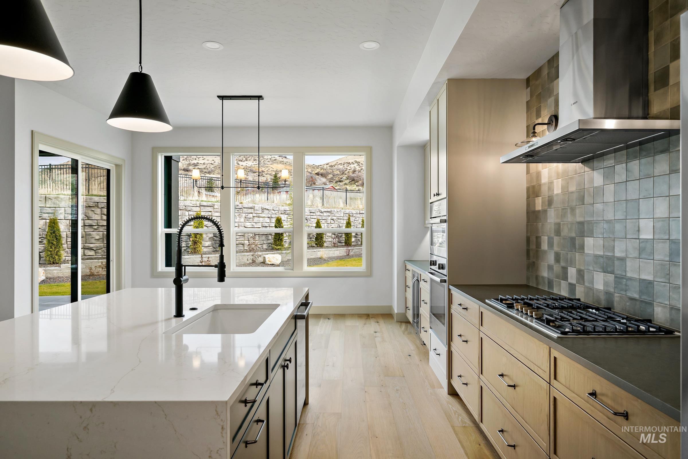 11696 N Rabbitbrush Way, Boise, Idaho 83714, 3 Bedrooms, 2.5 Bathrooms, Residential For Sale, Price $924,900,MLS 98963607