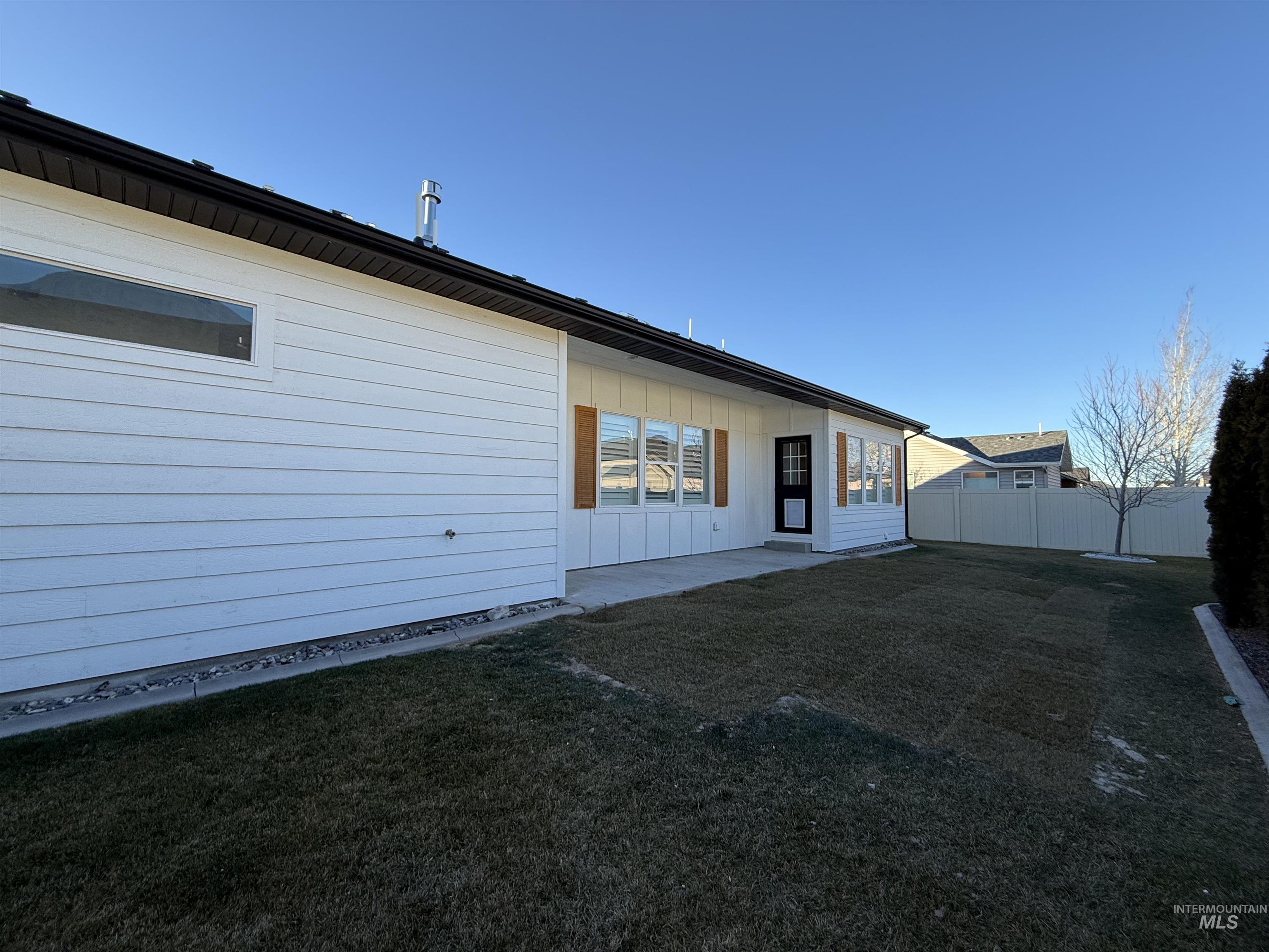 1011 Thunder Mountain St, Kimberly, Idaho 83341-5373, 3 Bedrooms, 2.5 Bathrooms, Residential For Sale, Price $437,500,MLS 98963612