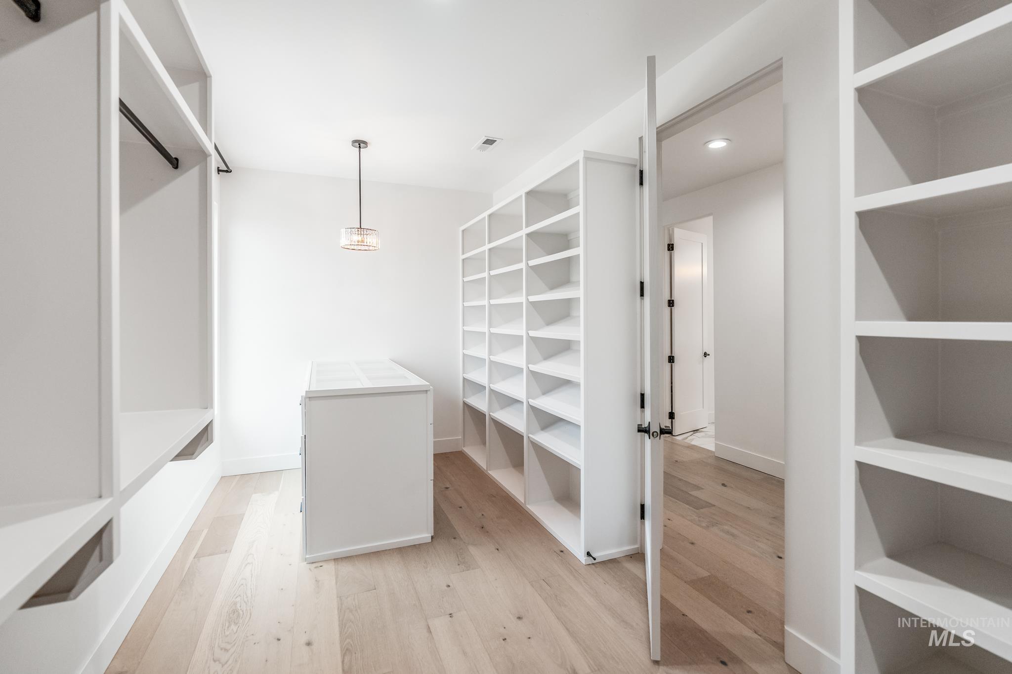 6162 N High Valley Way, Boise, Idaho 83714-5546, 4 Bedrooms, 5 Bathrooms, Residential For Sale, Price $3,999,000, 98963634