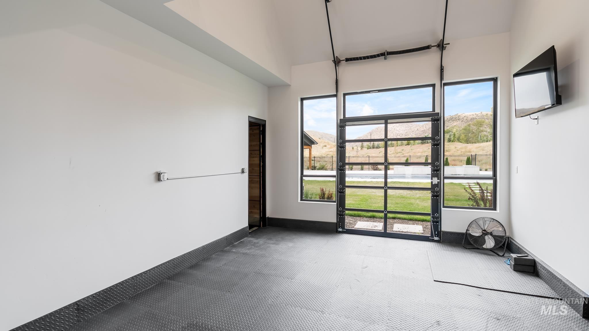 6162 N High Valley Way, Boise, Idaho 83714-5546, 4 Bedrooms, 5 Bathrooms, Residential For Sale, Price $3,999,000, 98963634