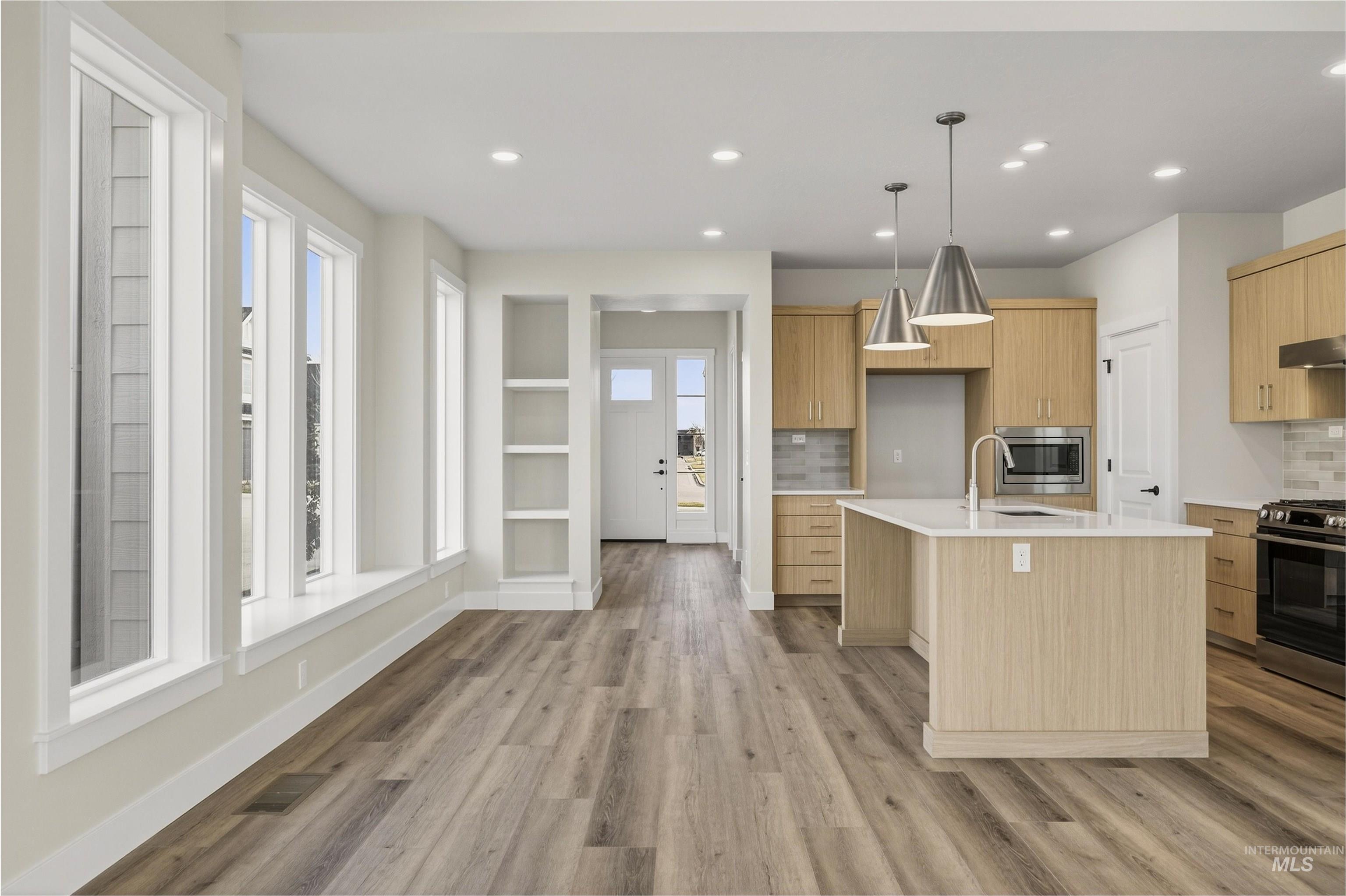 18177 Cinder Brook Ave, Nampa, Idaho 83687, 3 Bedrooms, 2.5 Bathrooms, Residential For Sale, Price $474,900,MLS 98963644