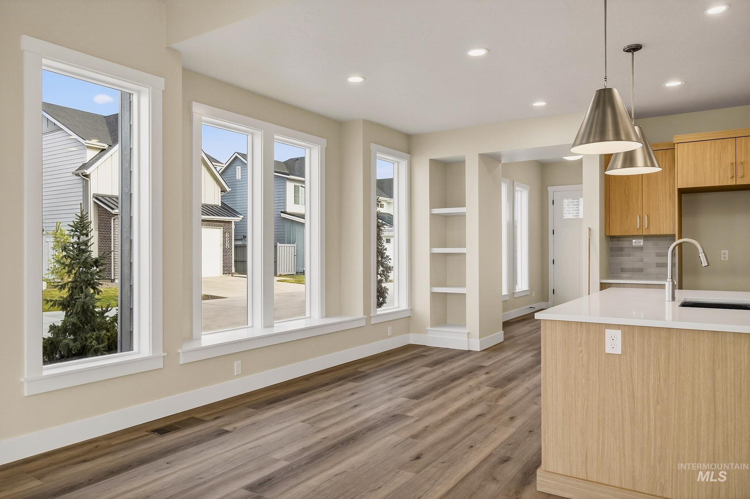 18177 Cinder Brook Ave, Nampa, Idaho 83687, 3 Bedrooms, 2.5 Bathrooms, Residential For Sale, Price $474,900,MLS 98963644