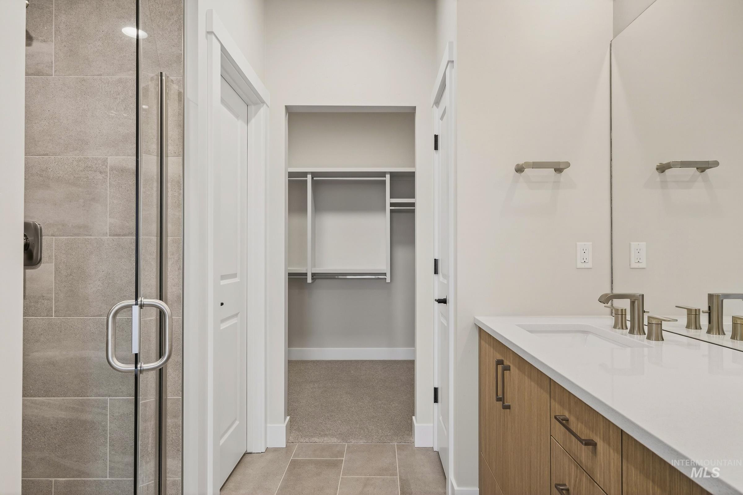 18177 Cinder Brook Ave, Nampa, Idaho 83687, 3 Bedrooms, 2.5 Bathrooms, Residential For Sale, Price $474,900,MLS 98963644