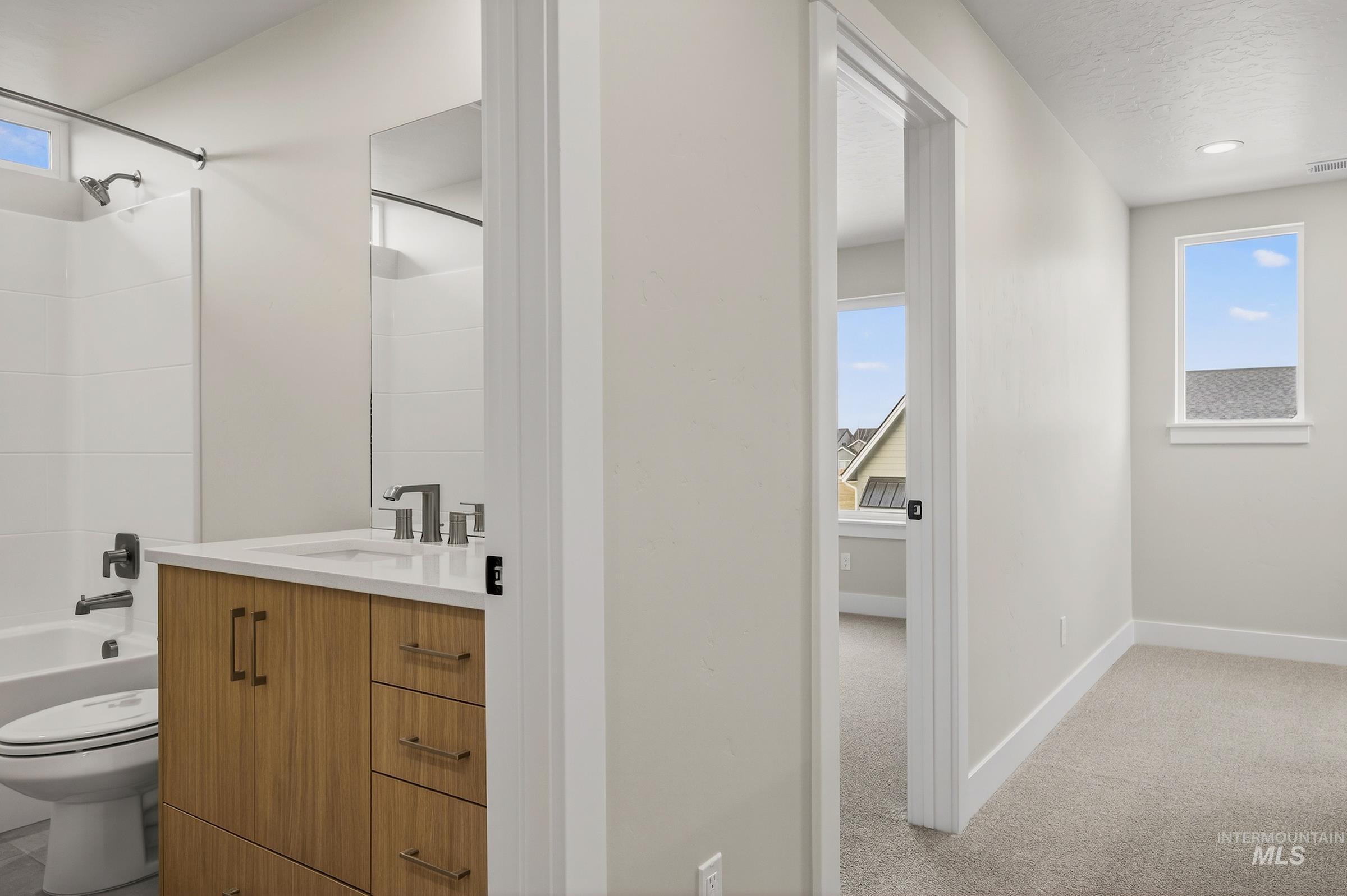 18177 Cinder Brook Ave, Nampa, Idaho 83687, 3 Bedrooms, 2.5 Bathrooms, Residential For Sale, Price $474,900,MLS 98963644