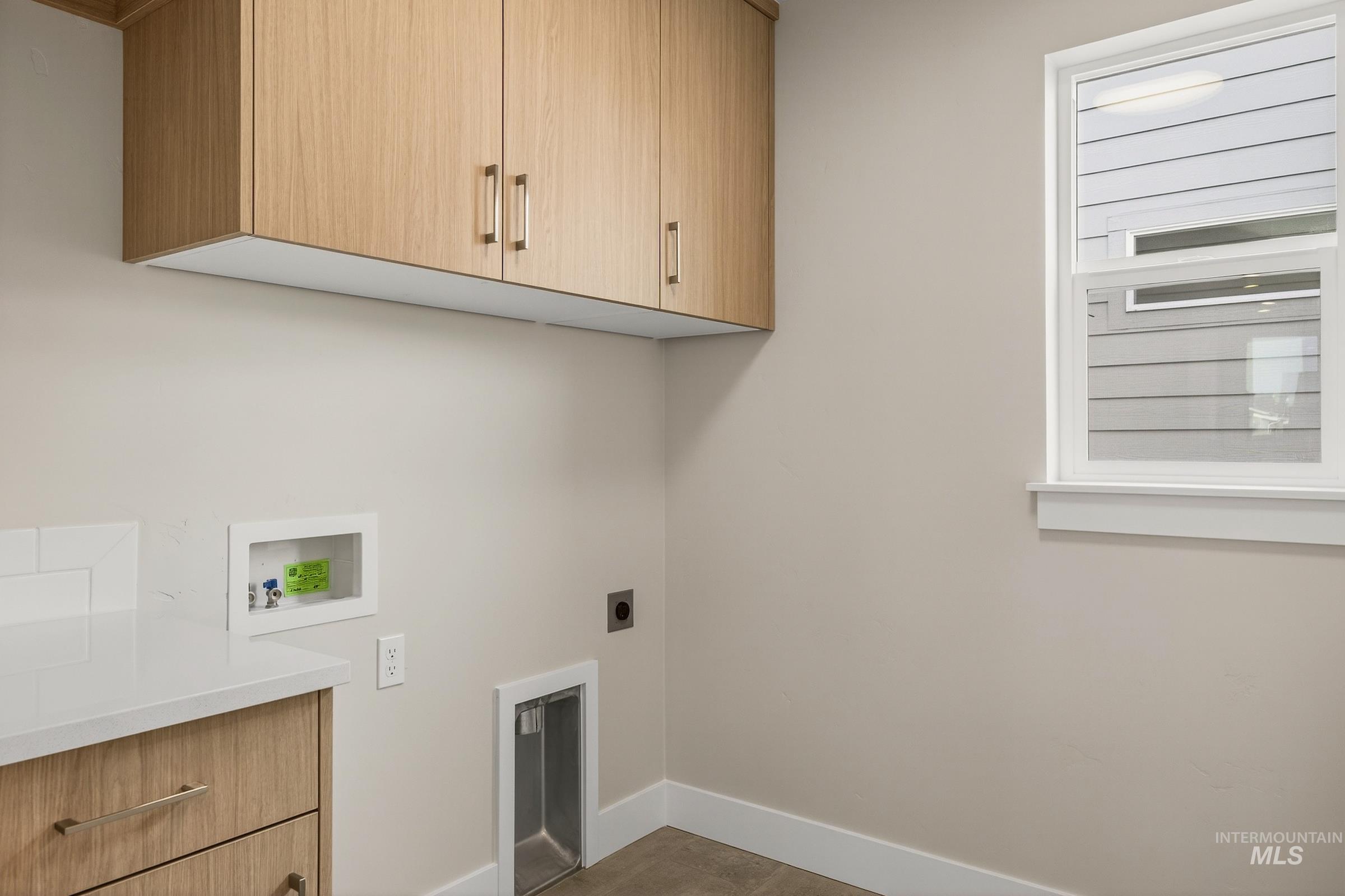 18177 Cinder Brook Ave, Nampa, Idaho 83687, 3 Bedrooms, 2.5 Bathrooms, Residential For Sale, Price $474,900,MLS 98963644