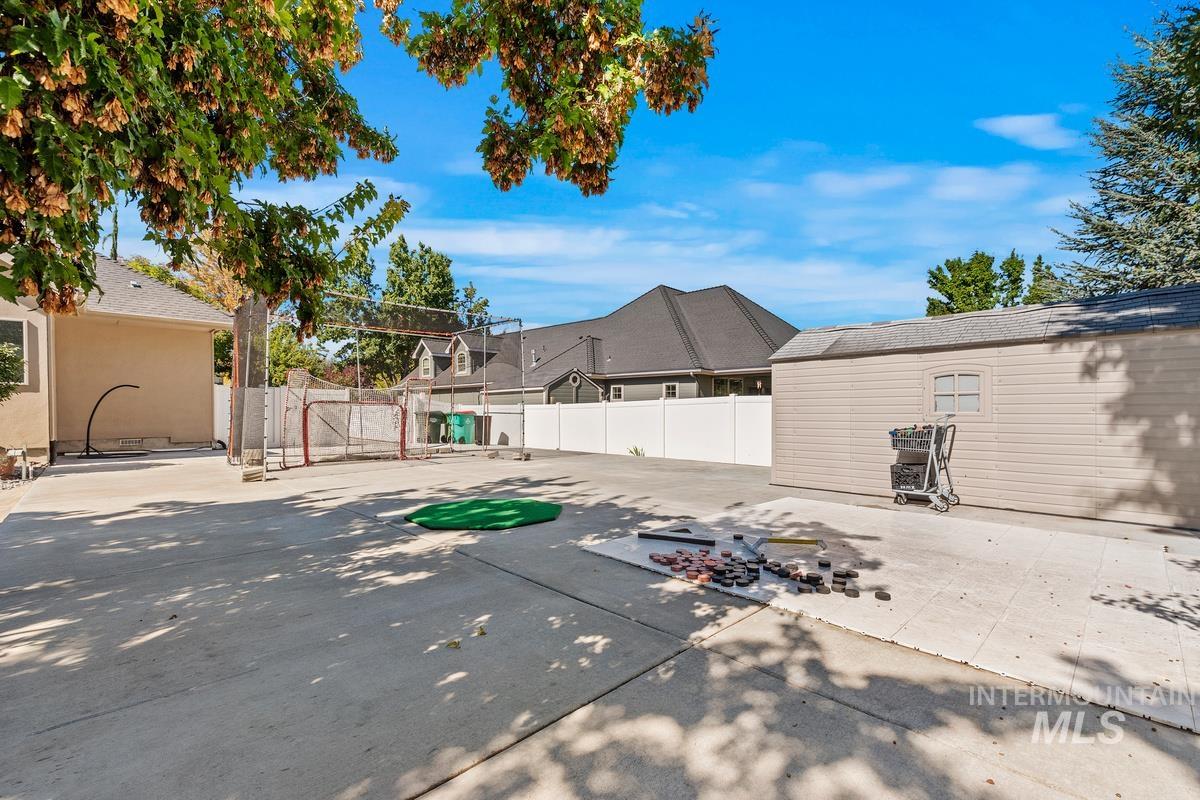 2786 S Denali Pl, Meridian, Idaho 83642, 4 Bedrooms, 3.5 Bathrooms, Residential For Sale, Price $1,050,000,MLS 98963646