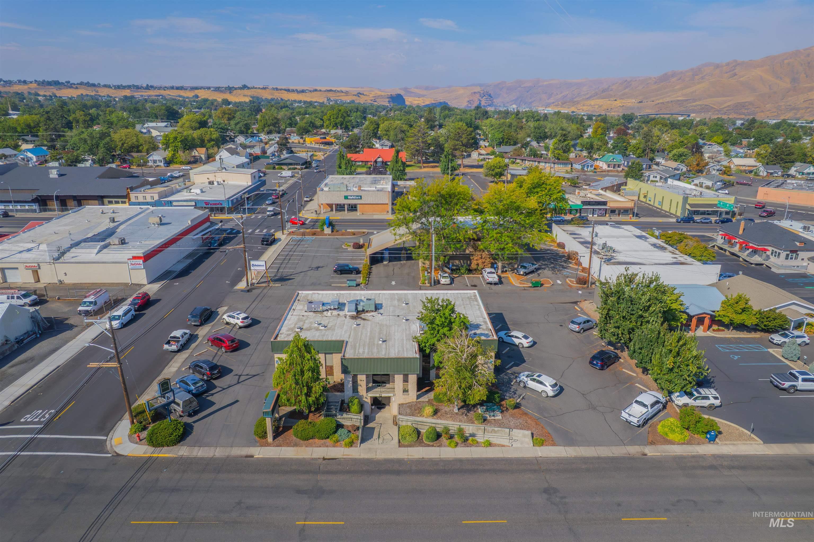 744 5th Street, Clarkston, Washington 99403, Business/Commercial For Sale, Price $970,000, 98963657