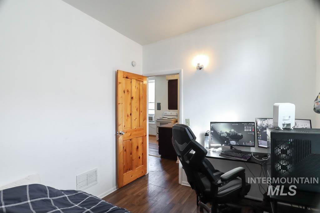 16 N Main St, Payette, Idaho 83661-0000, Business/Commercial For Sale, Price $420,000,MLS 98963676