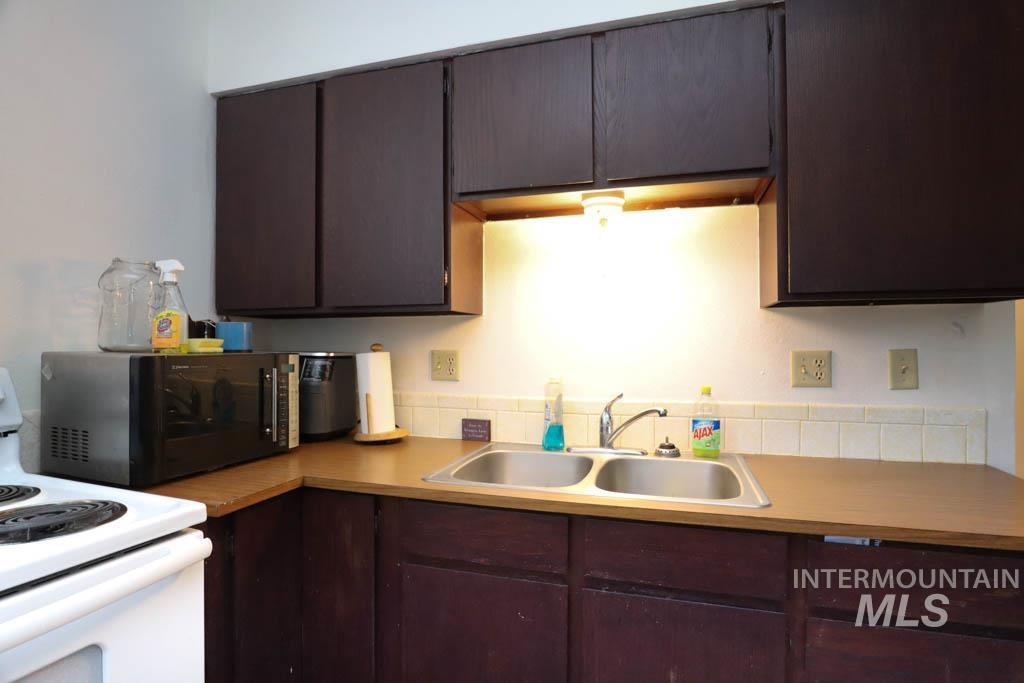 16 N Main St, Payette, Idaho 83661-0000, Business/Commercial For Sale, Price $420,000,MLS 98963676