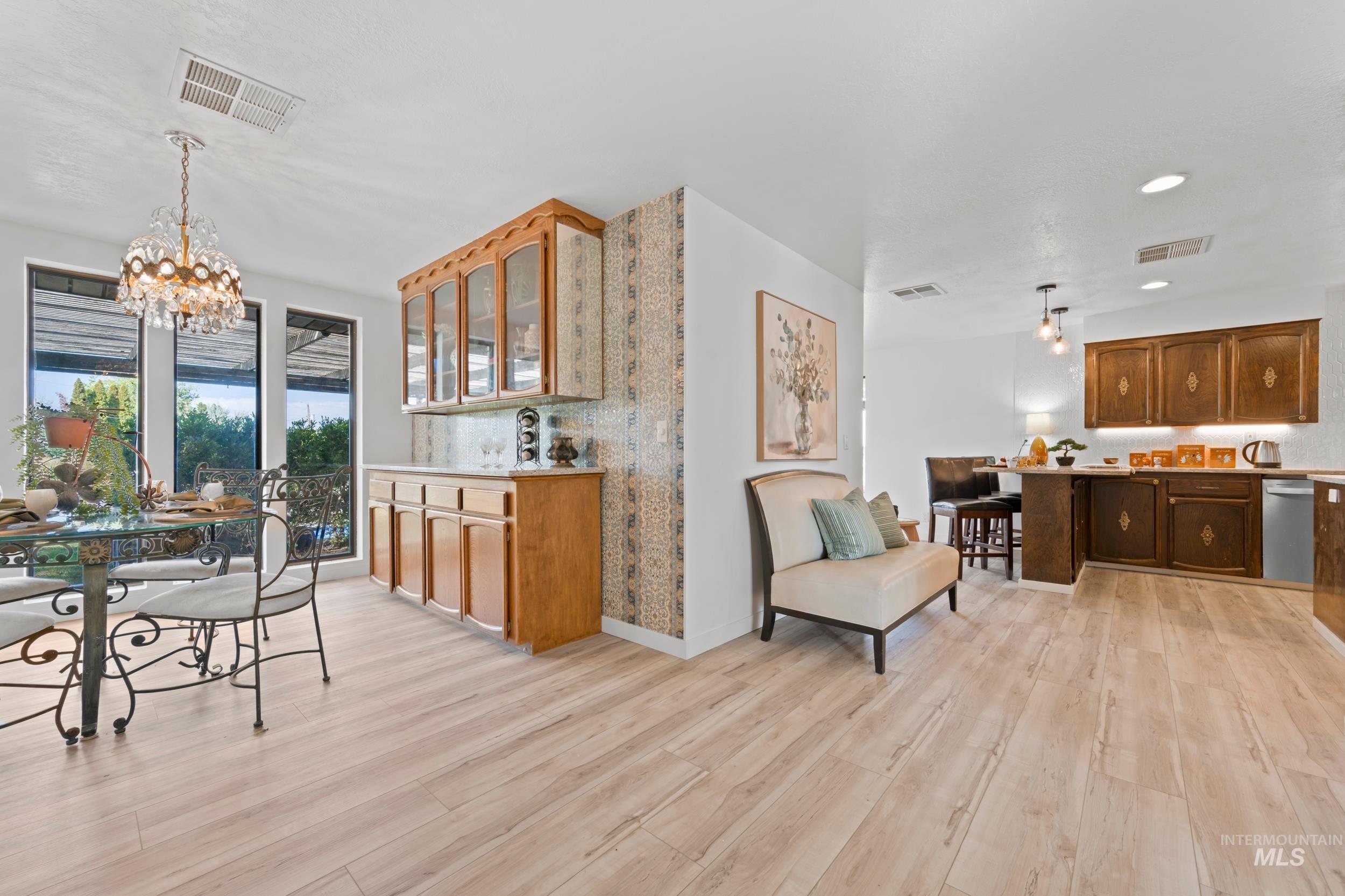 15698 Yoder Ave, Caldwell, Idaho 83607, 7 Bedrooms, 3.5 Bathrooms, Residential For Sale, Price $970,000,MLS 98963685