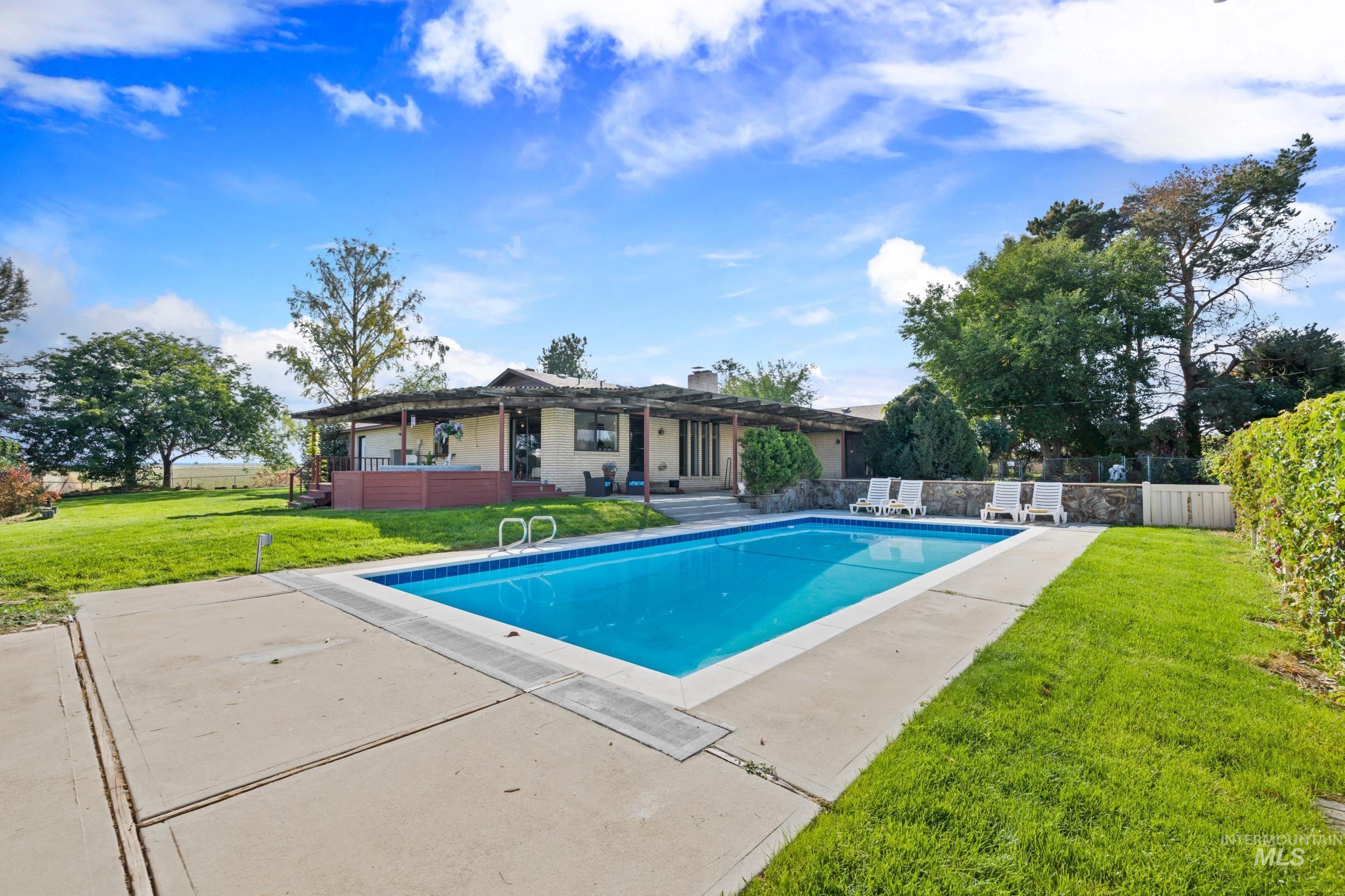 15698 Yoder Ave, Caldwell, Idaho 83607, 7 Bedrooms, 3.5 Bathrooms, Residential For Sale, Price $970,000,MLS 98963685