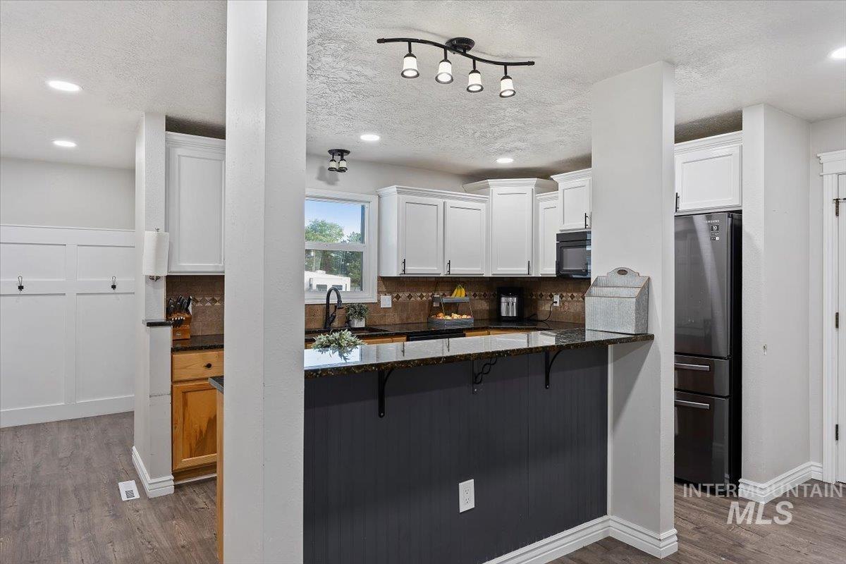 2522 Elizabeth Blvd, Twin Falls, Idaho 83301, 5 Bedrooms, 3 Bathrooms, Residential For Sale, Price $419,900,MLS 98963686