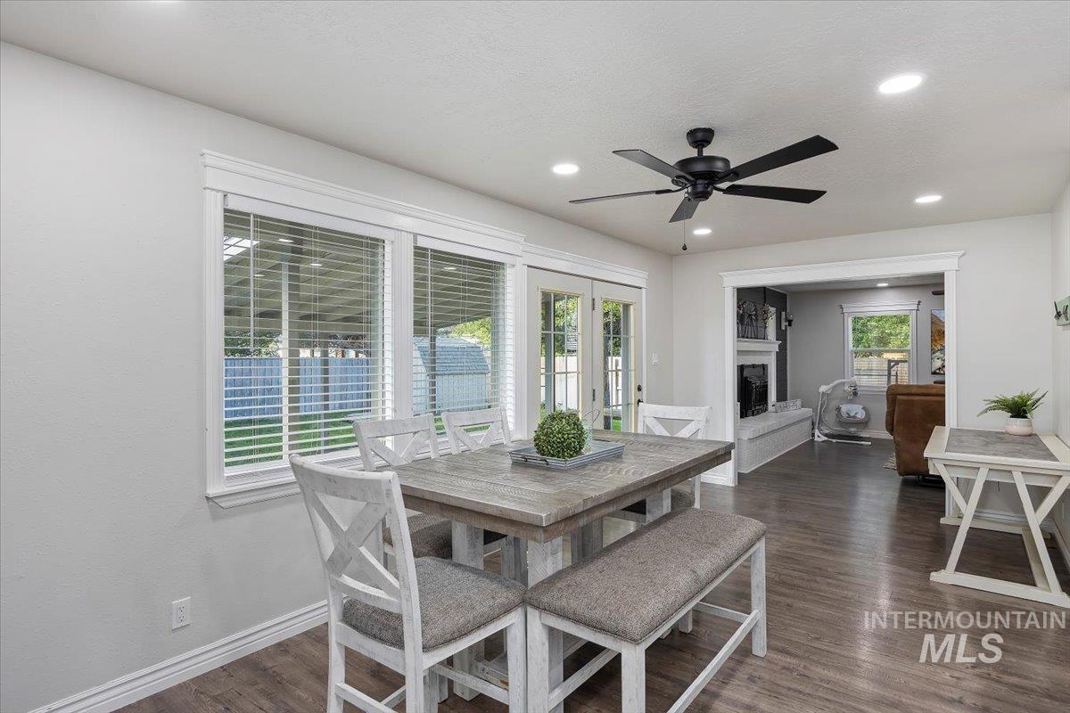 2522 Elizabeth Blvd, Twin Falls, Idaho 83301, 5 Bedrooms, 3 Bathrooms, Residential For Sale, Price $419,900,MLS 98963686