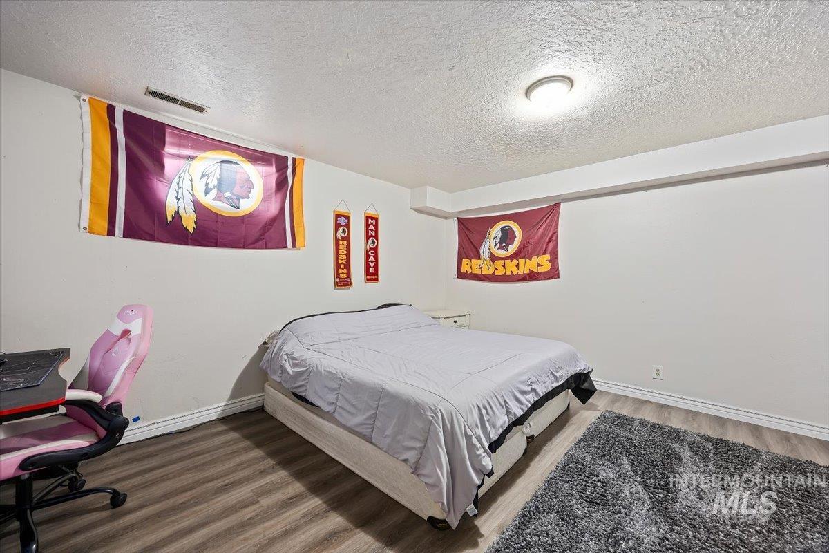 2522 Elizabeth Blvd, Twin Falls, Idaho 83301, 5 Bedrooms, 3 Bathrooms, Residential For Sale, Price $419,900,MLS 98963686