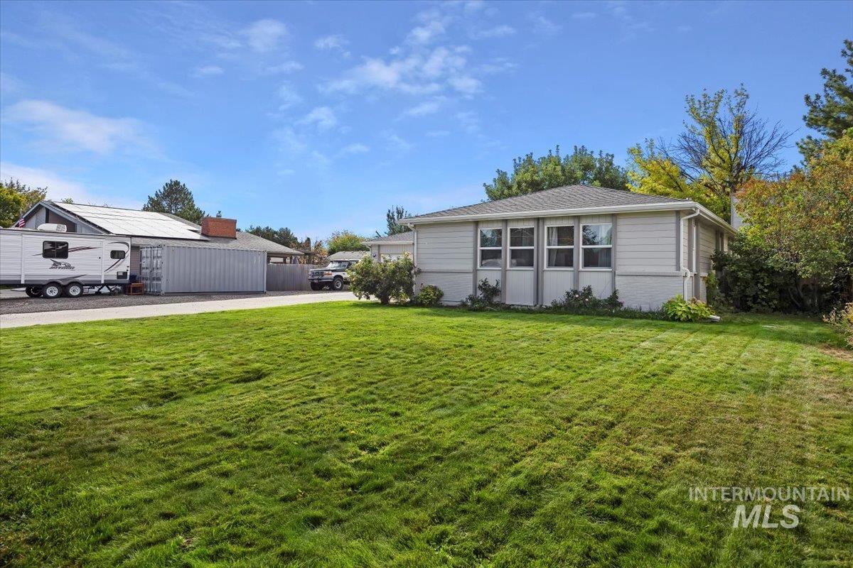2522 Elizabeth Blvd, Twin Falls, Idaho 83301, 5 Bedrooms, 3 Bathrooms, Residential For Sale, Price $419,900,MLS 98963686