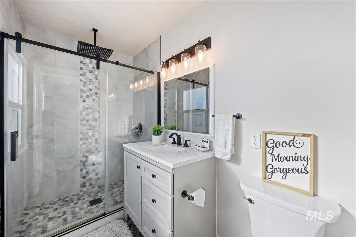 2522 Elizabeth Blvd, Twin Falls, Idaho 83301, 5 Bedrooms, 3 Bathrooms, Residential For Sale, Price $419,900,MLS 98963686