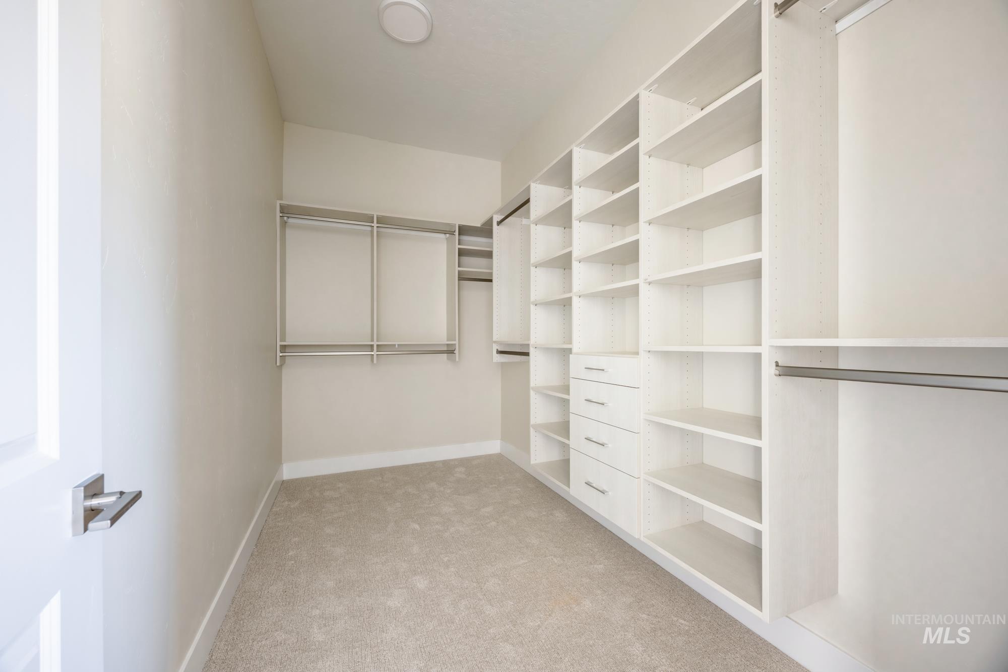 9823 W Delta Brook St, Star, Idaho 83669, 4 Bedrooms, 4.5 Bathrooms, Residential For Sale, Price $1,359,900,MLS 98963693