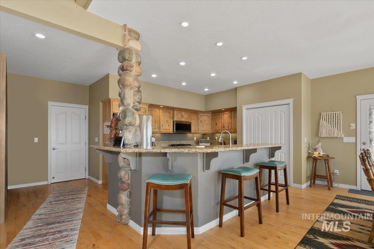 12 Coyote Point, Horseshoe Bend, Idaho 83629, 4 Bedrooms, 2.5 Bathrooms, Residential For Sale, Price $1,490,000,MLS 98963695