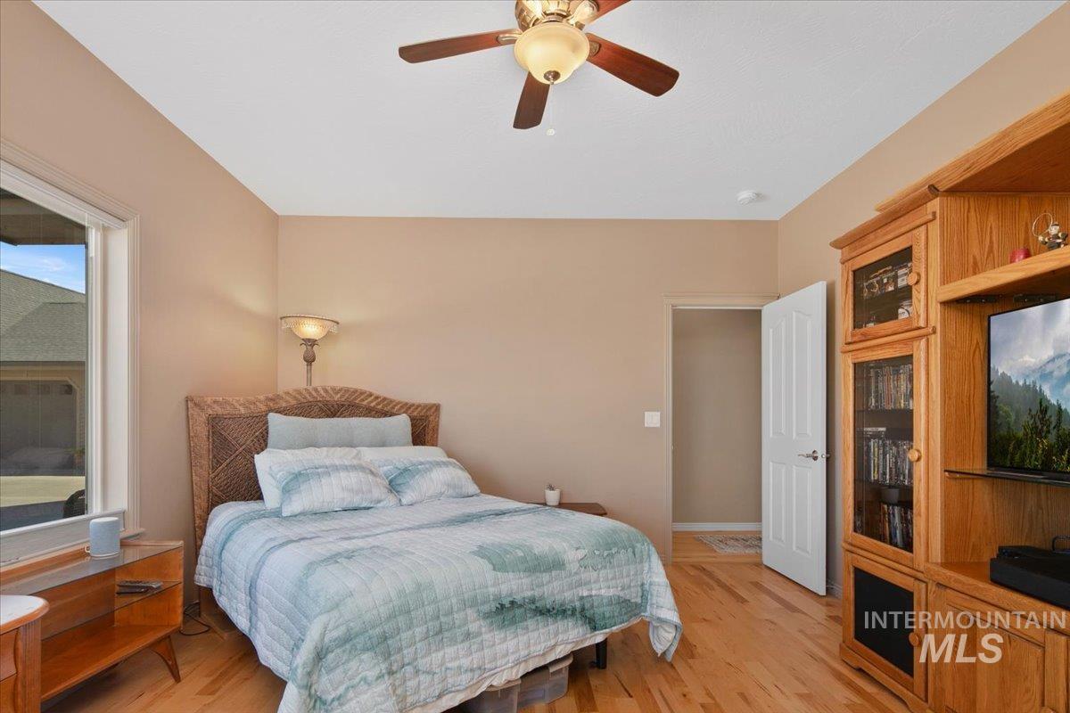 12 Coyote Point, Horseshoe Bend, Idaho 83629, 4 Bedrooms, 2.5 Bathrooms, Residential For Sale, Price $1,490,000,MLS 98963695