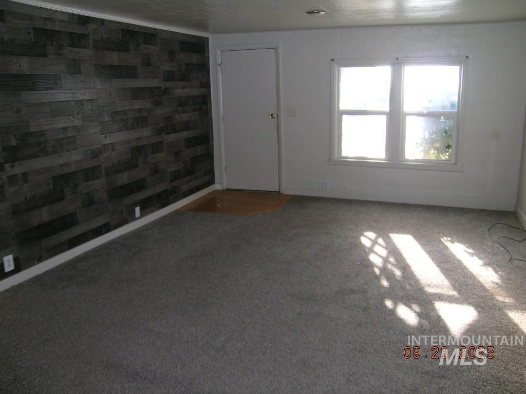 519 20th Ave N, Nampa, Idaho 83687, 2 Bedrooms, 1 Bathroom, Residential For Sale, Price $207,900,MLS 98963700