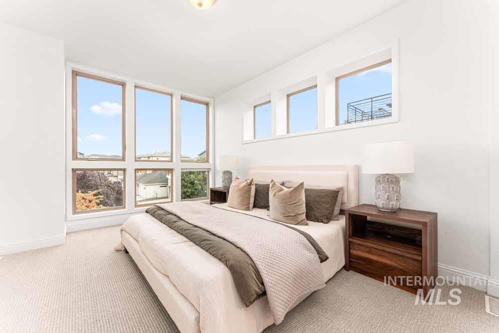 424 E Thurman Mill St., Garden City, Idaho 83712, 3 Bedrooms, 3.5 Bathrooms, Residential For Sale, Price $685,000,MLS 98963710