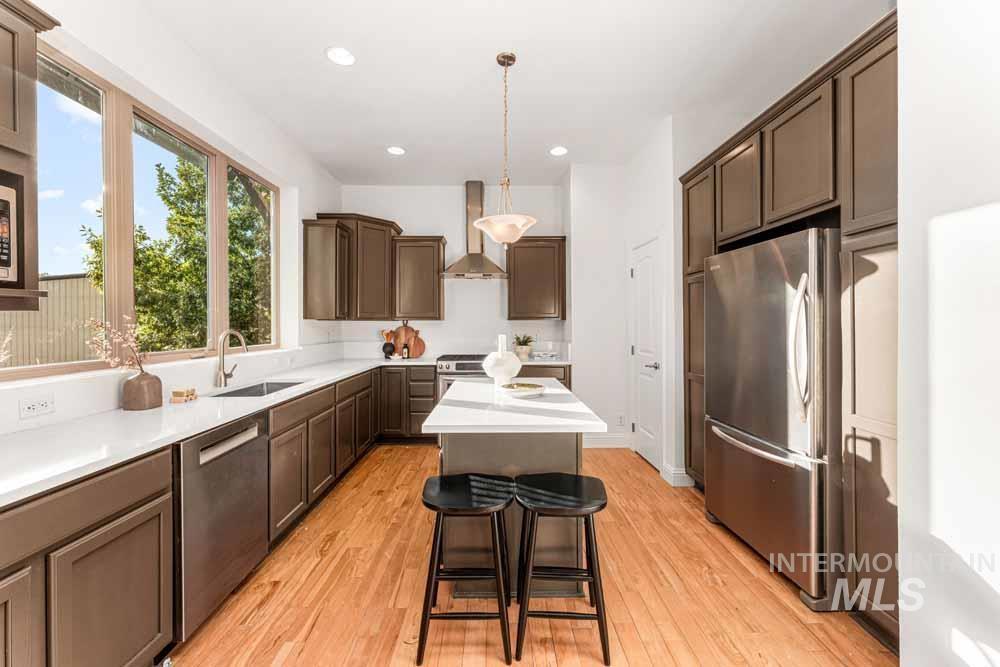 424 E Thurman Mill St., Garden City, Idaho 83712, 3 Bedrooms, 3.5 Bathrooms, Residential For Sale, Price $685,000,MLS 98963710