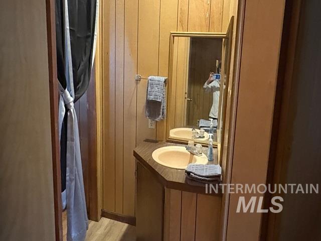 11 Lucky Circle, Garden Valley, Idaho 83622, 3 Bedrooms, 2 Bathrooms, Residential For Sale, Price $199,000,MLS 98963719