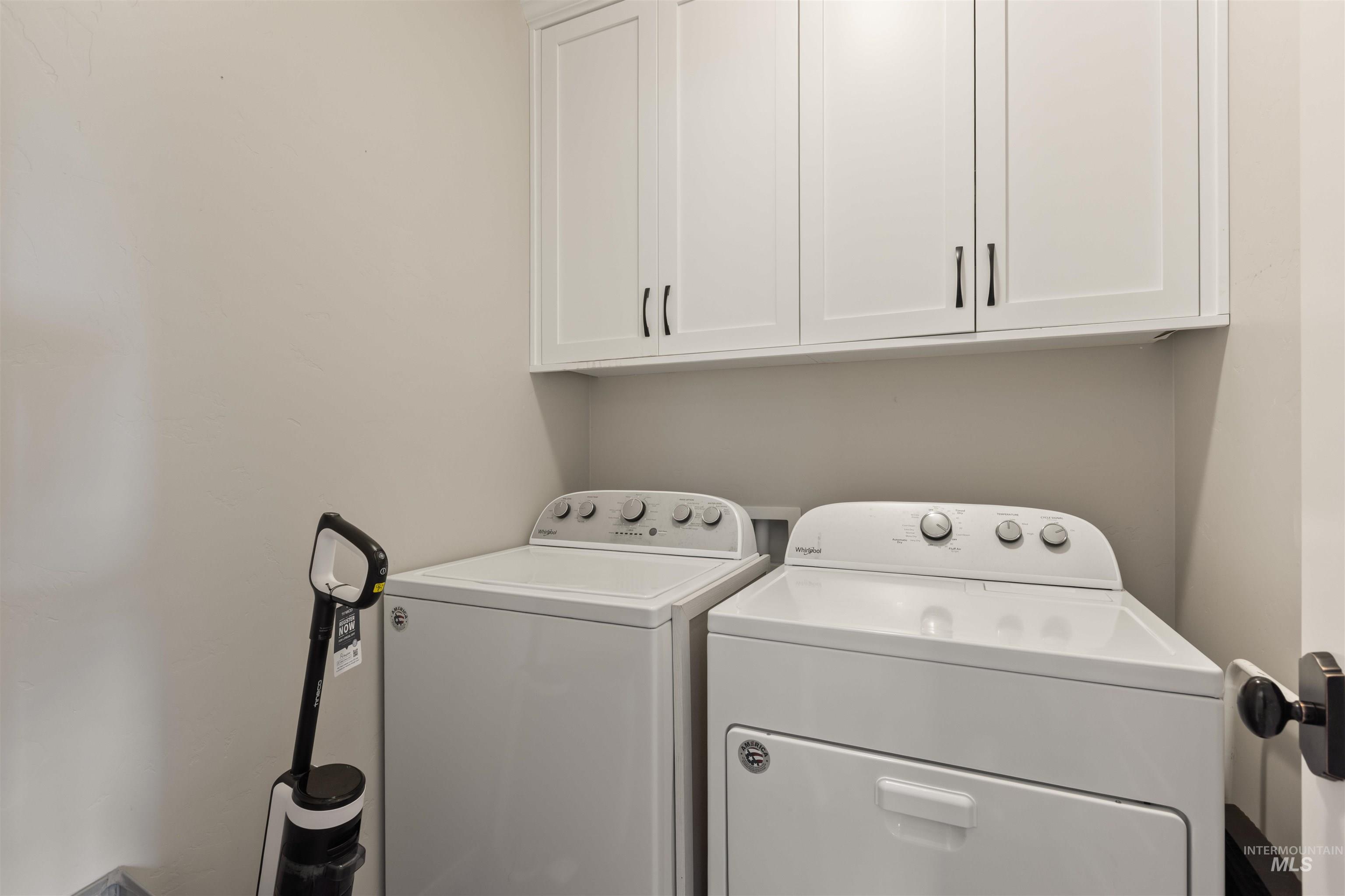 365 N Tullshire Ave., Eagle, Idaho 83616, 4 Bedrooms, 3.5 Bathrooms, Residential For Sale, Price $755,000,MLS 98963720