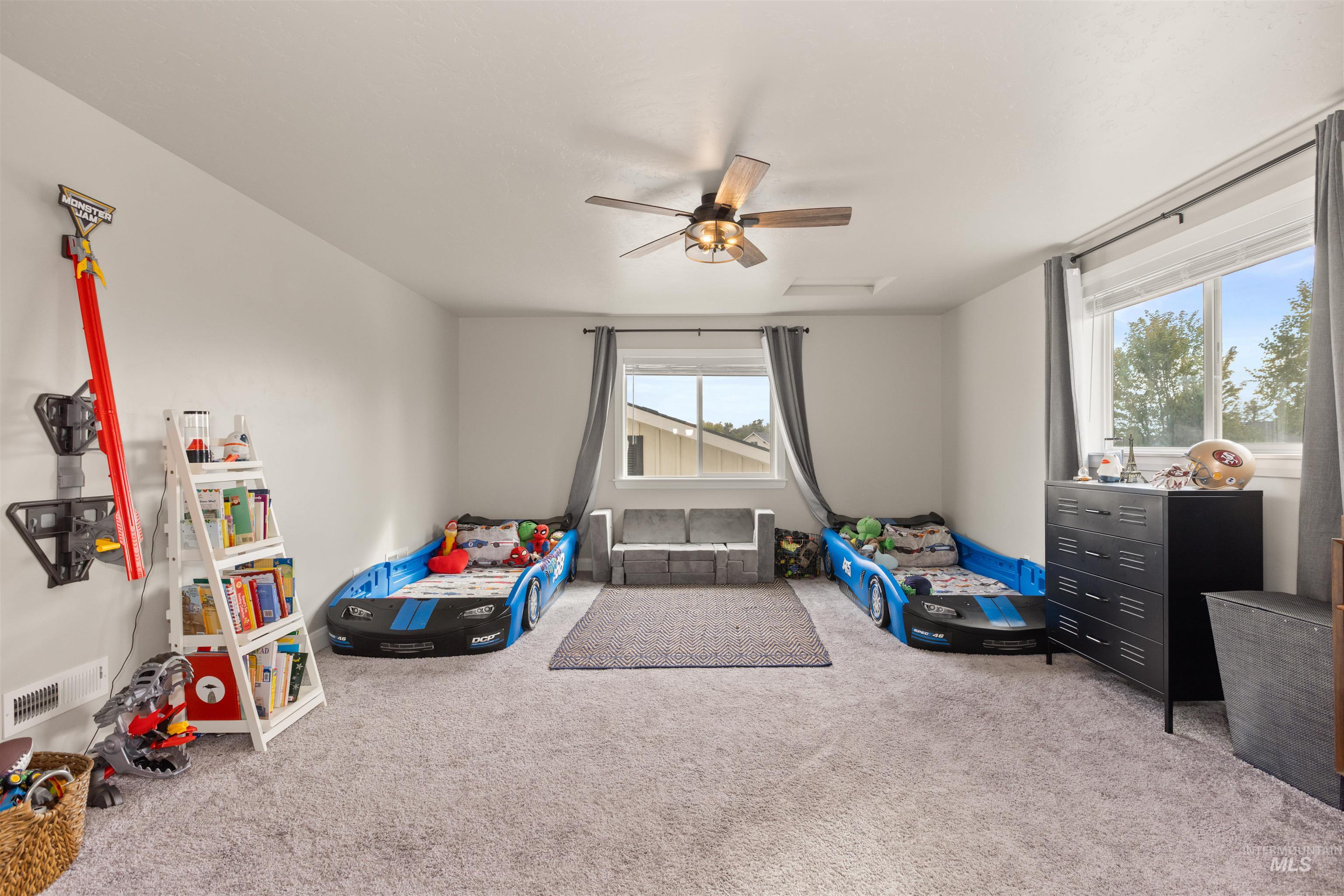 365 N Tullshire Ave., Eagle, Idaho 83616, 4 Bedrooms, 3.5 Bathrooms, Residential For Sale, Price $755,000,MLS 98963720