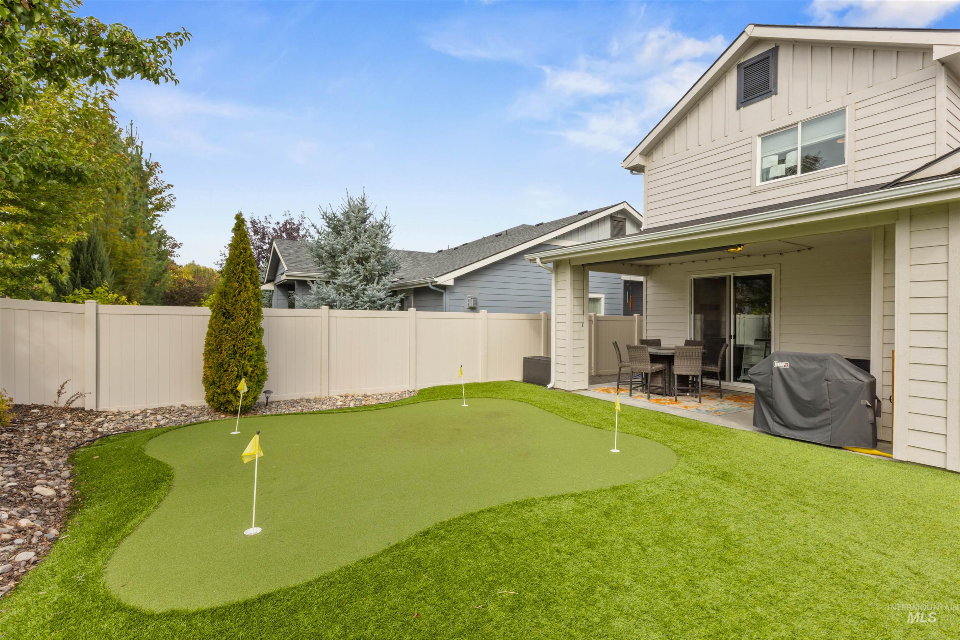 365 N Tullshire Ave., Eagle, Idaho 83616, 4 Bedrooms, 3.5 Bathrooms, Residential For Sale, Price $755,000,MLS 98963720