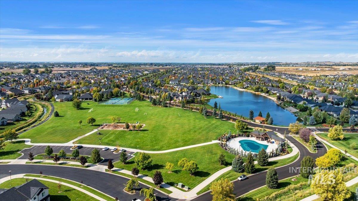 5011 W Clear Field, Eagle, Idaho 83616, 3 Bedrooms, 2 Bathrooms, Residential For Sale, Price $619,900, 98963728