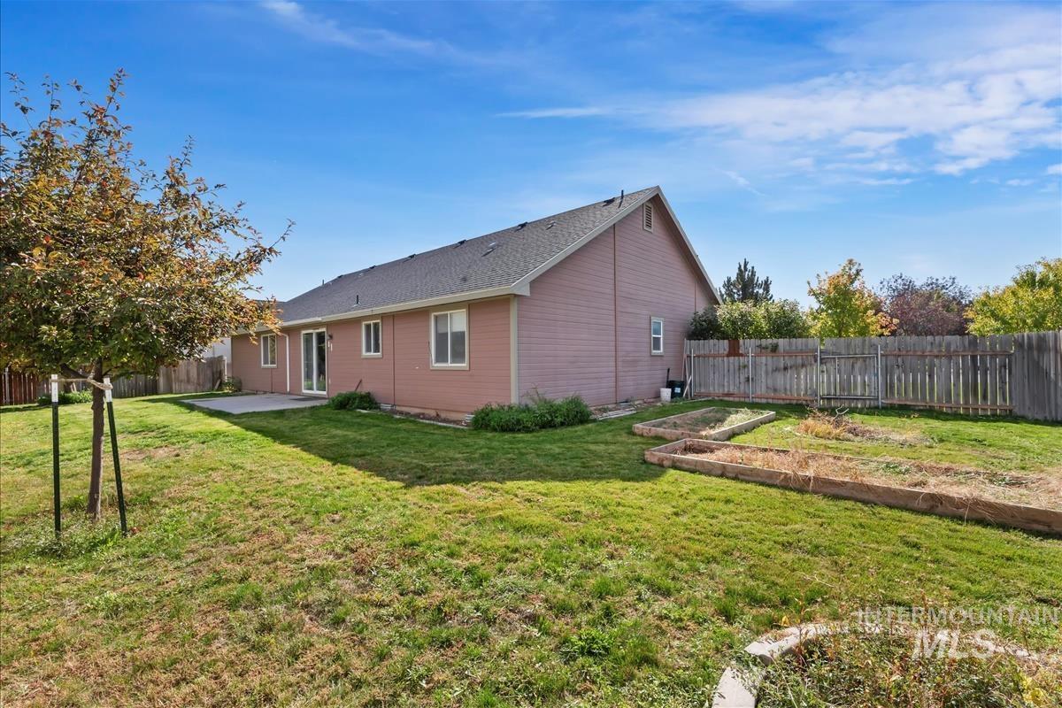 710 W Wildrye Ct, Nampa, Idaho 83686, 3 Bedrooms, 2 Bathrooms, Residential For Sale, Price $438,000,MLS 98963764