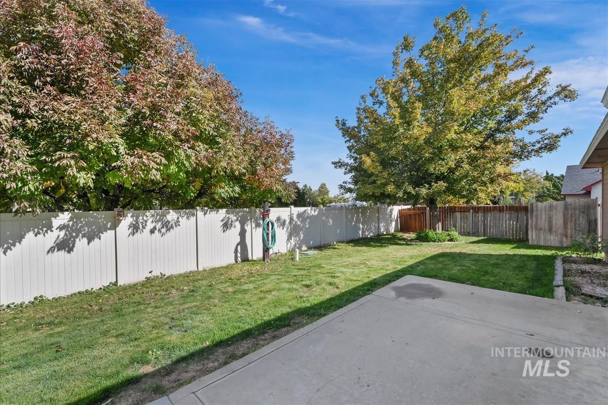 710 W Wildrye Ct, Nampa, Idaho 83686, 3 Bedrooms, 2 Bathrooms, Residential For Sale, Price $438,000,MLS 98963764