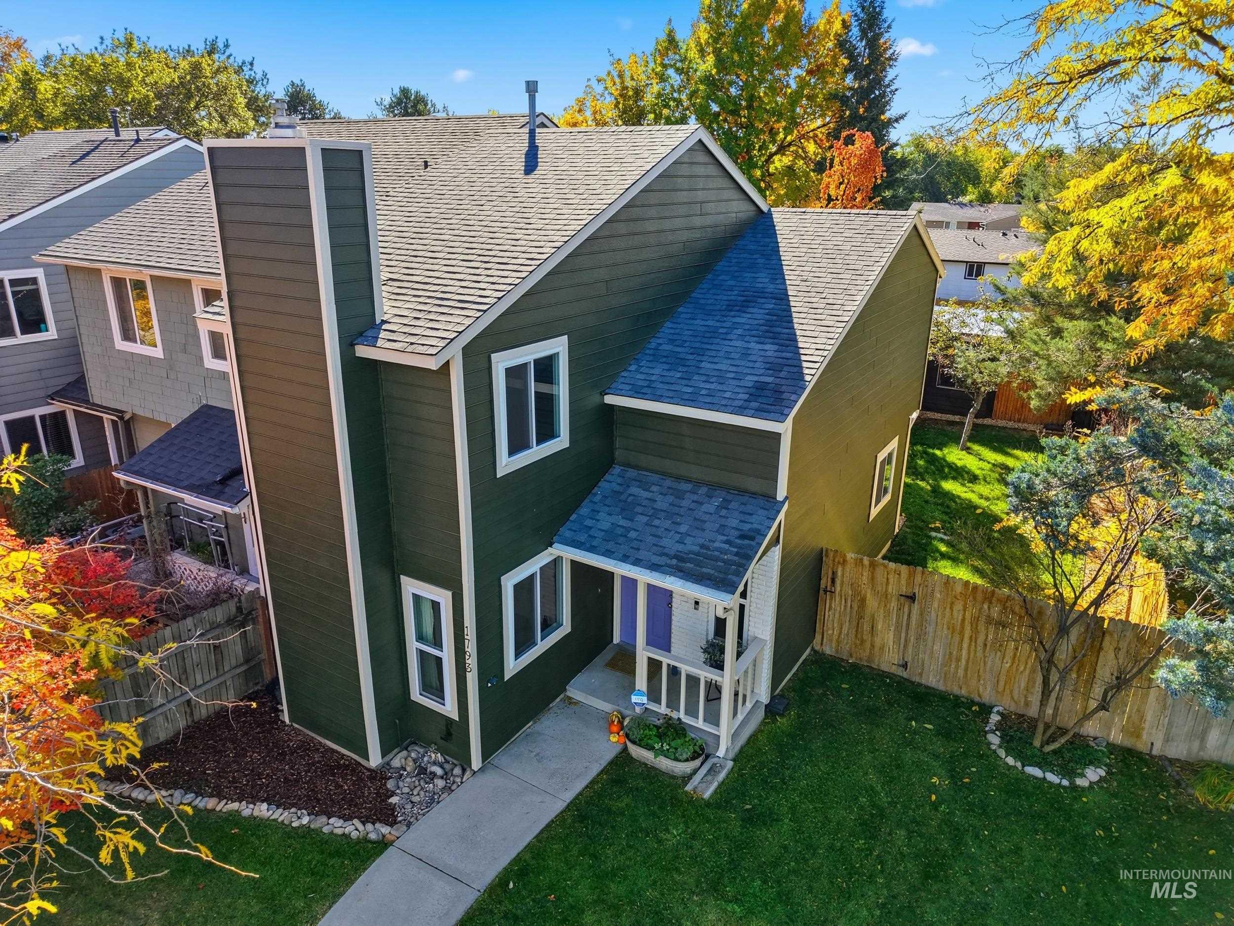 1793 E Boise Ave, Boise, Idaho 83706, 2 Bedrooms, 1.5 Bathrooms, Residential For Sale, Price $397,500,MLS 98963766