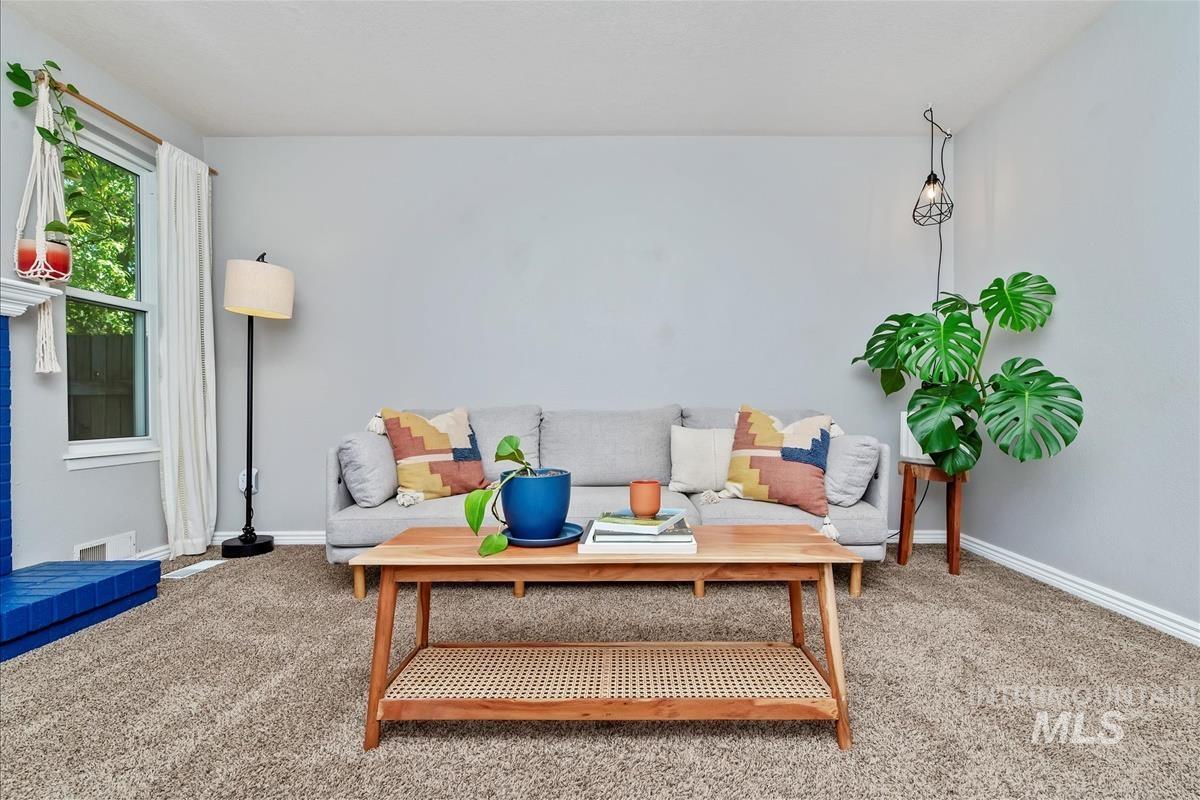 1793 E Boise Ave, Boise, Idaho 83706, 2 Bedrooms, 1.5 Bathrooms, Residential For Sale, Price $397,500,MLS 98963766