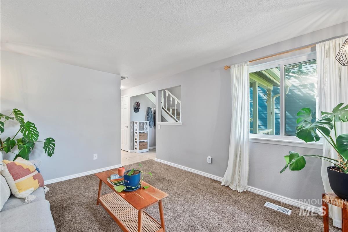 1793 E Boise Ave, Boise, Idaho 83706, 2 Bedrooms, 1.5 Bathrooms, Residential For Sale, Price $397,500,MLS 98963766