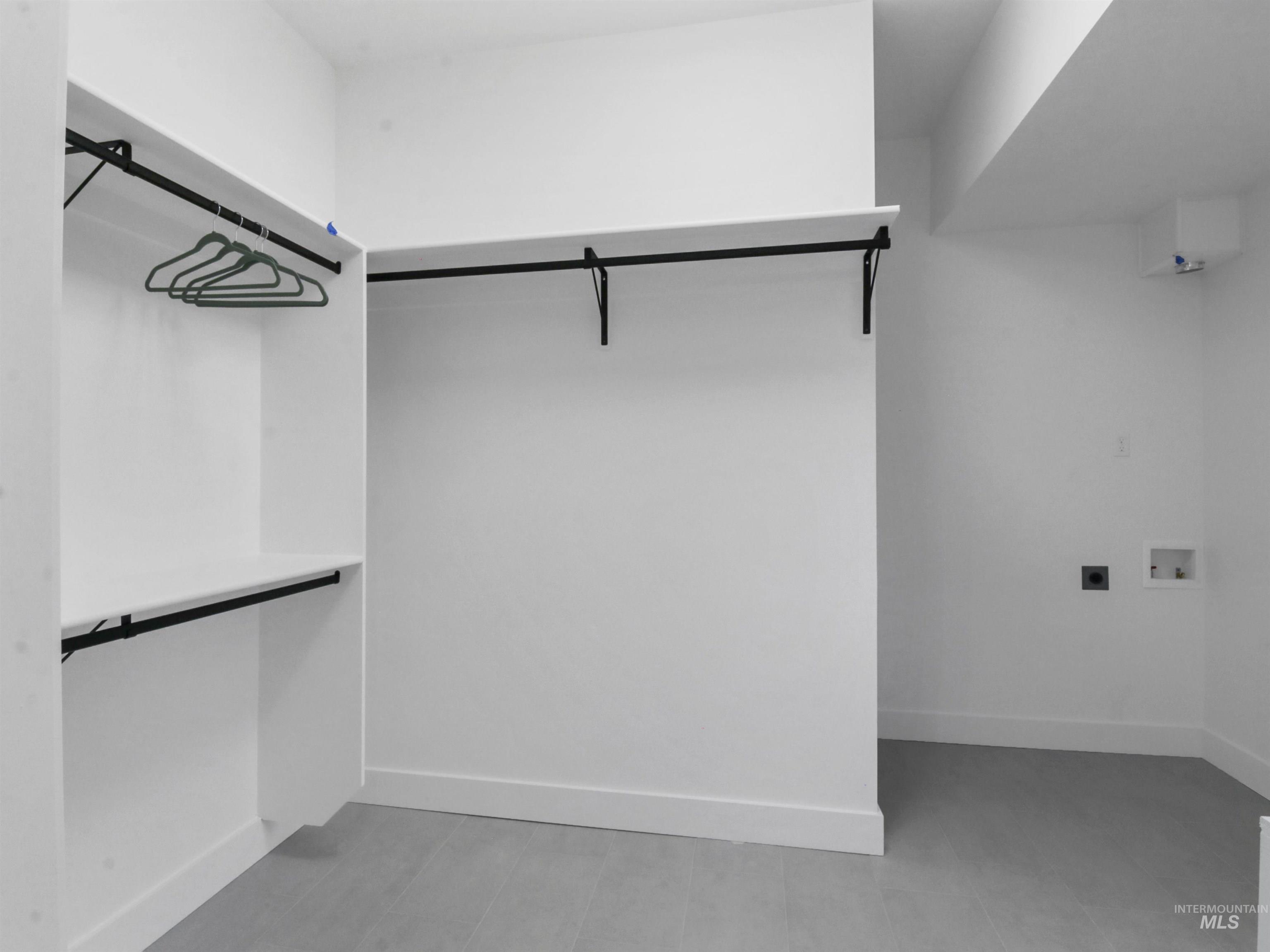 8991 Edna Lane, Middleton, Idaho 83644, 4 Bedrooms, 4.5 Bathrooms, Residential For Sale, Price $1,295,000,MLS 98963800