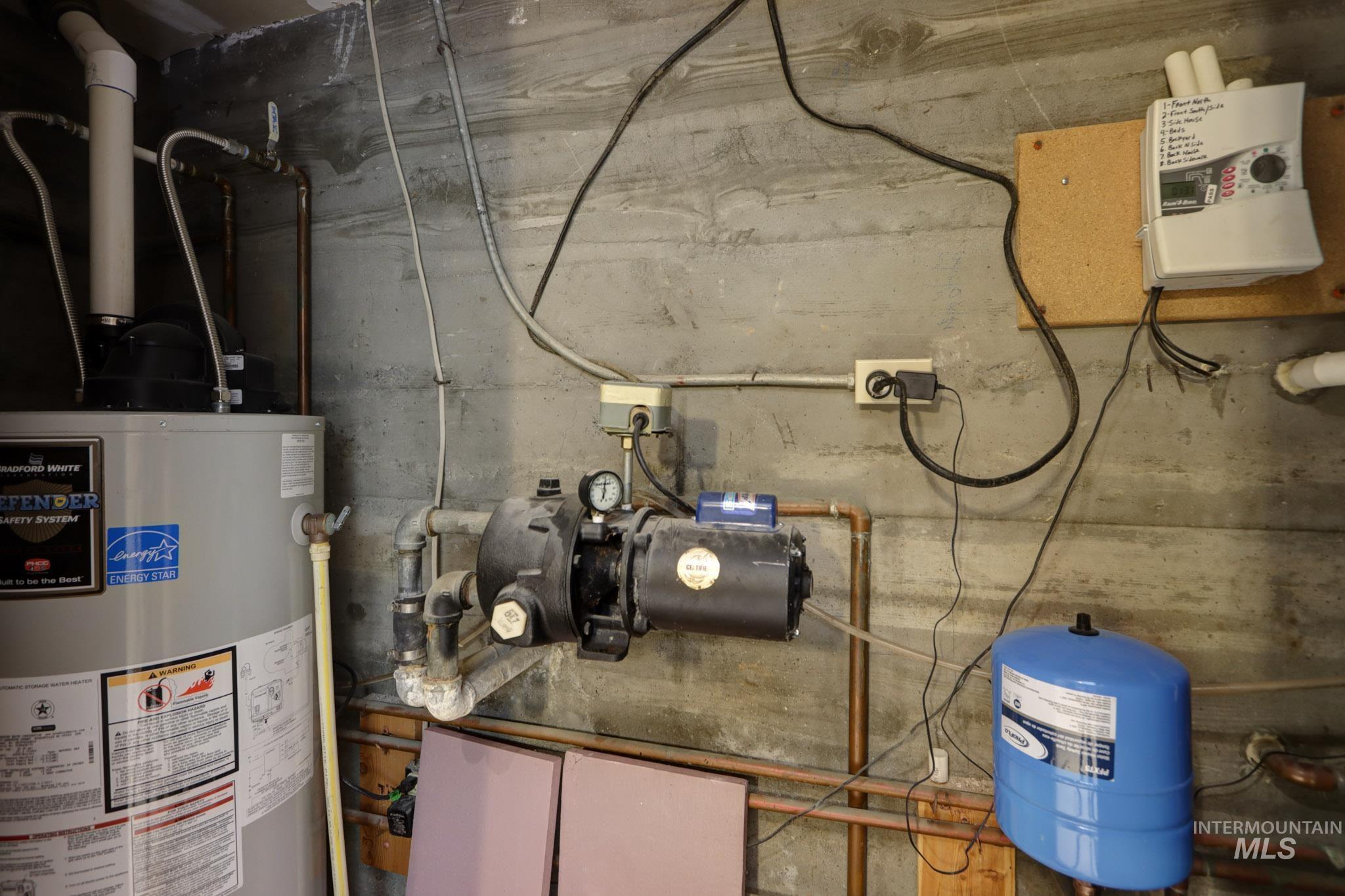 41 N Dorian Dr, Ontario, Oregon 97914, 3 Bedrooms, 2 Bathrooms, Residential For Sale, Price $325,000,MLS 98963812