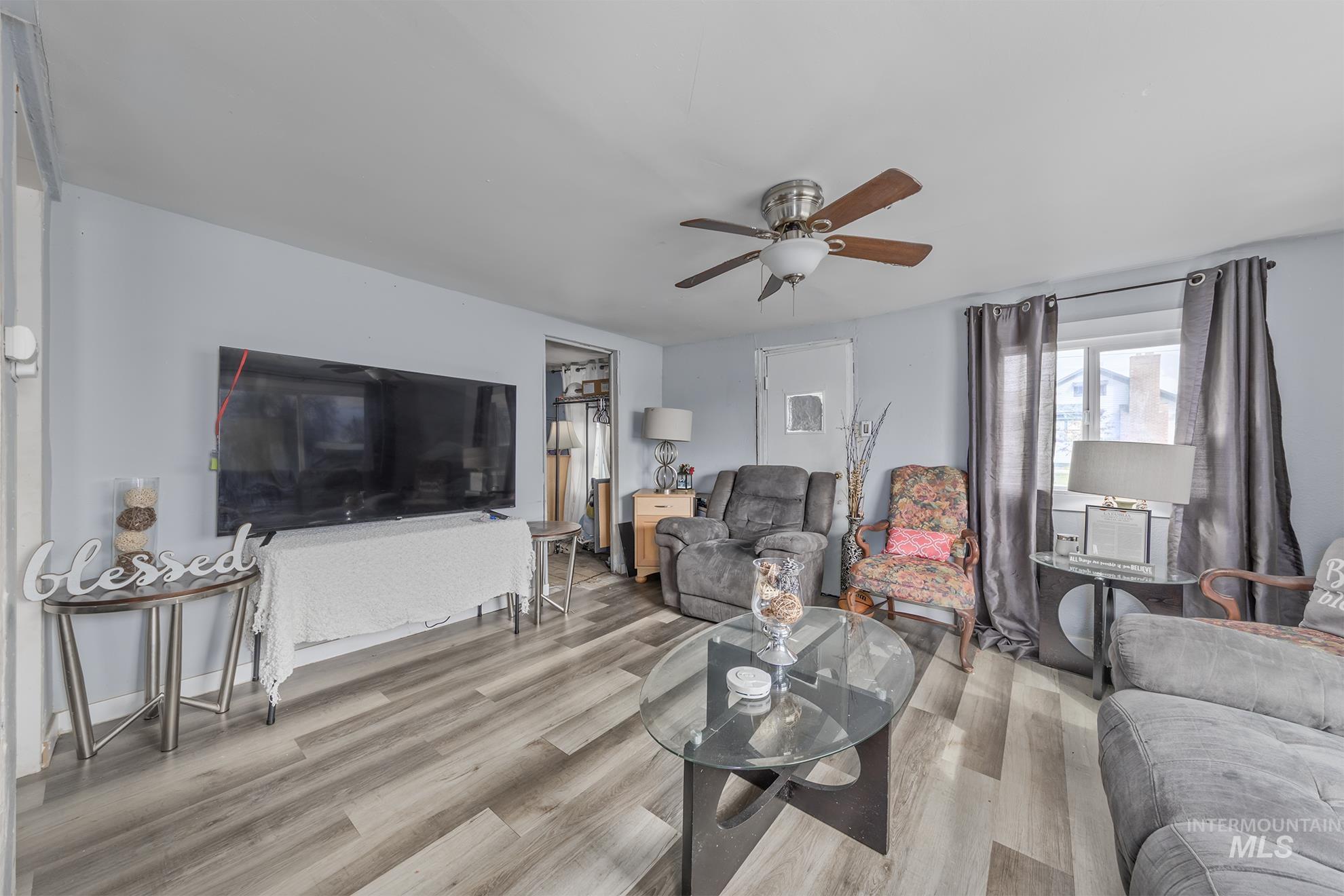 107 SE 5th Ave, Ontario, Oregon 97914, Business/Commercial For Sale, Price $218,000,MLS 98963823