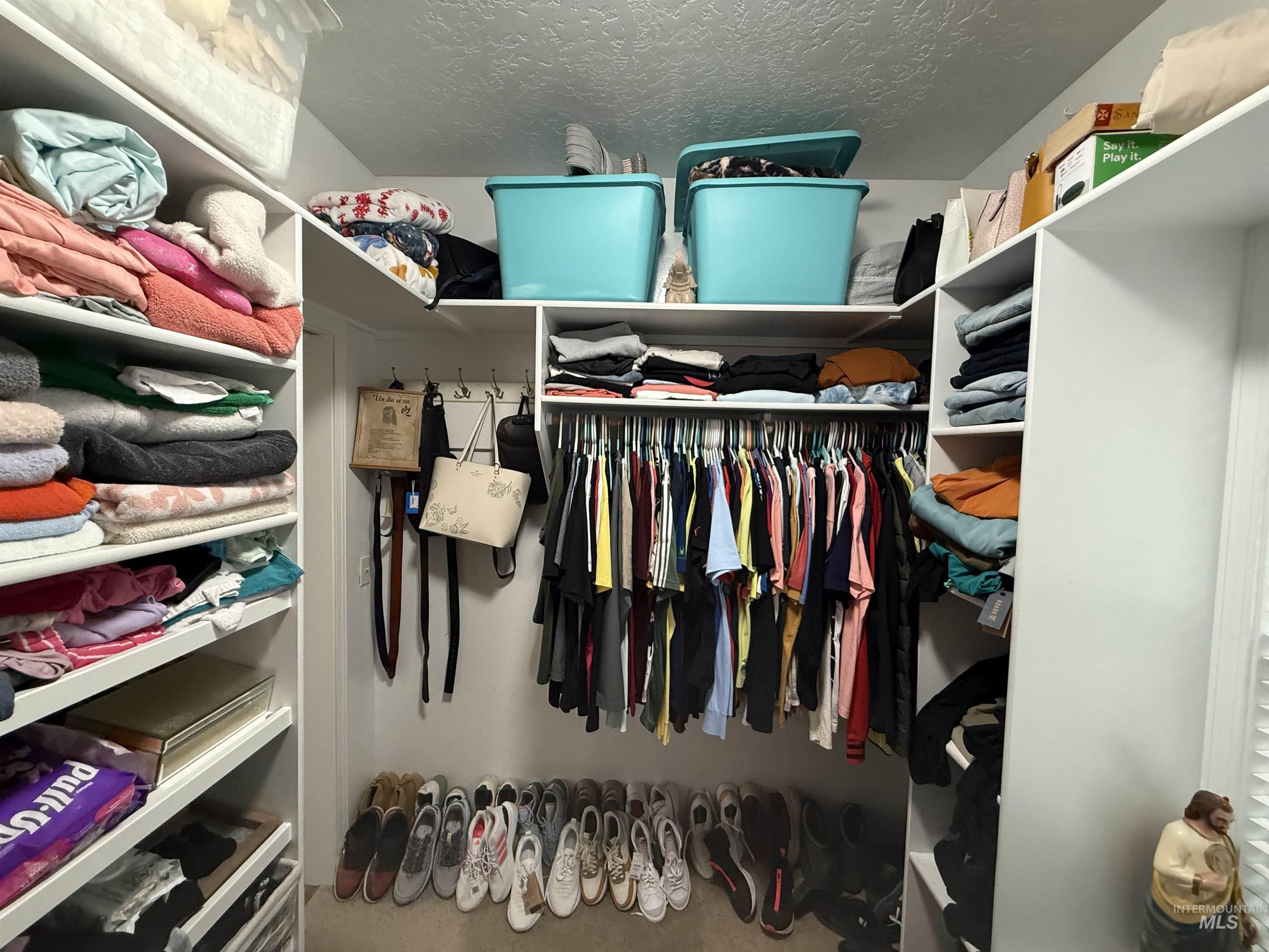 1011 S River Stone, Nampa, Idaho 83686, 4 Bedrooms, 3.5 Bathrooms, Residential For Sale, Price $674,990,MLS 98963826