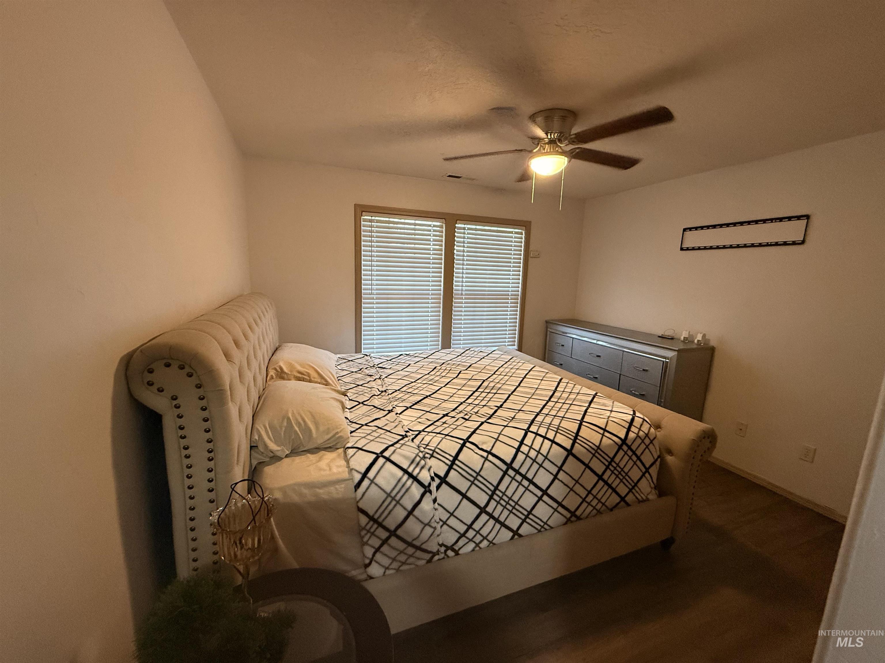 1011 S River Stone, Nampa, Idaho 83686, 4 Bedrooms, 3.5 Bathrooms, Residential For Sale, Price $674,990,MLS 98963826