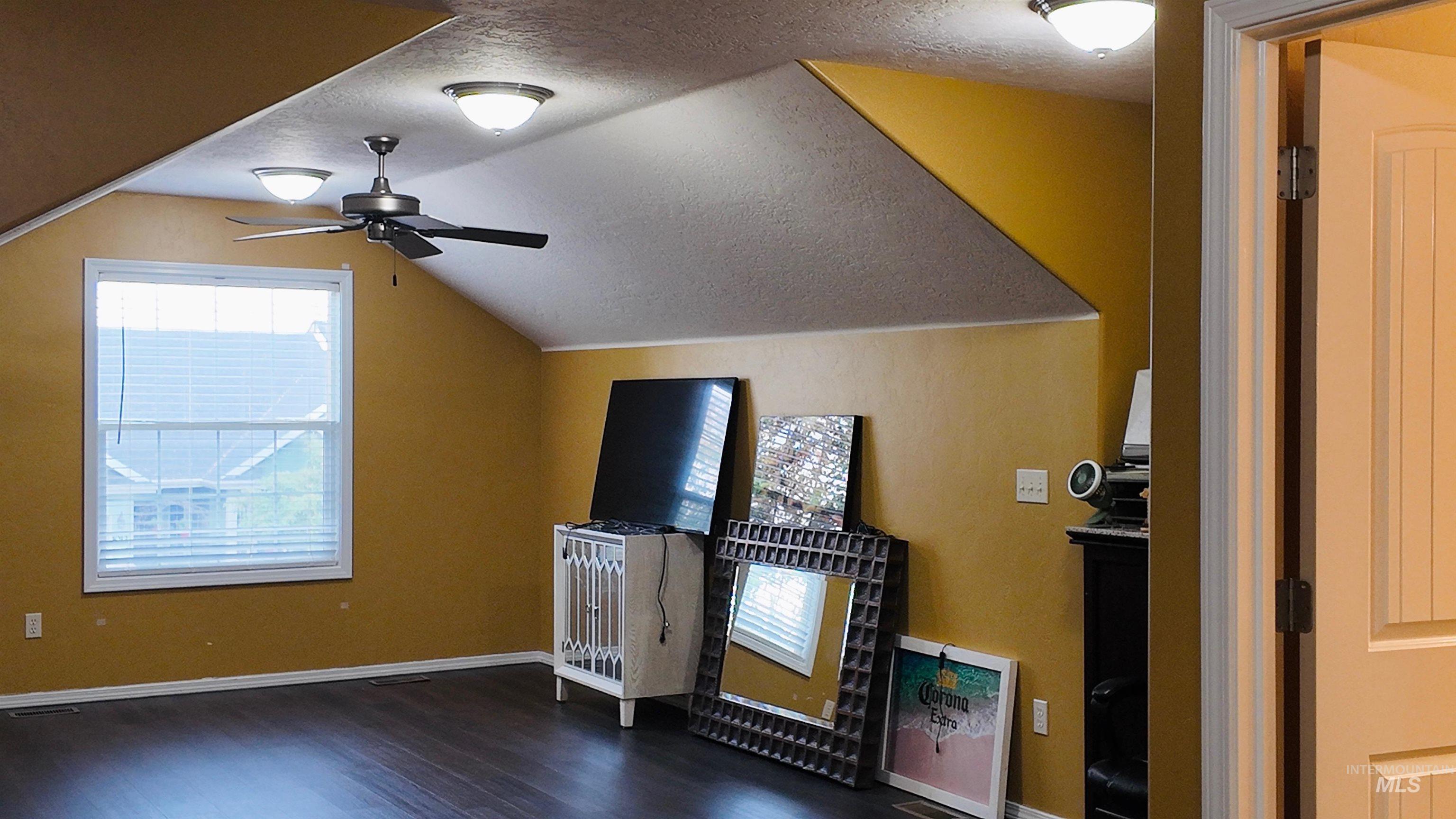 1011 S River Stone, Nampa, Idaho 83686, 4 Bedrooms, 3.5 Bathrooms, Residential For Sale, Price $674,990,MLS 98963826