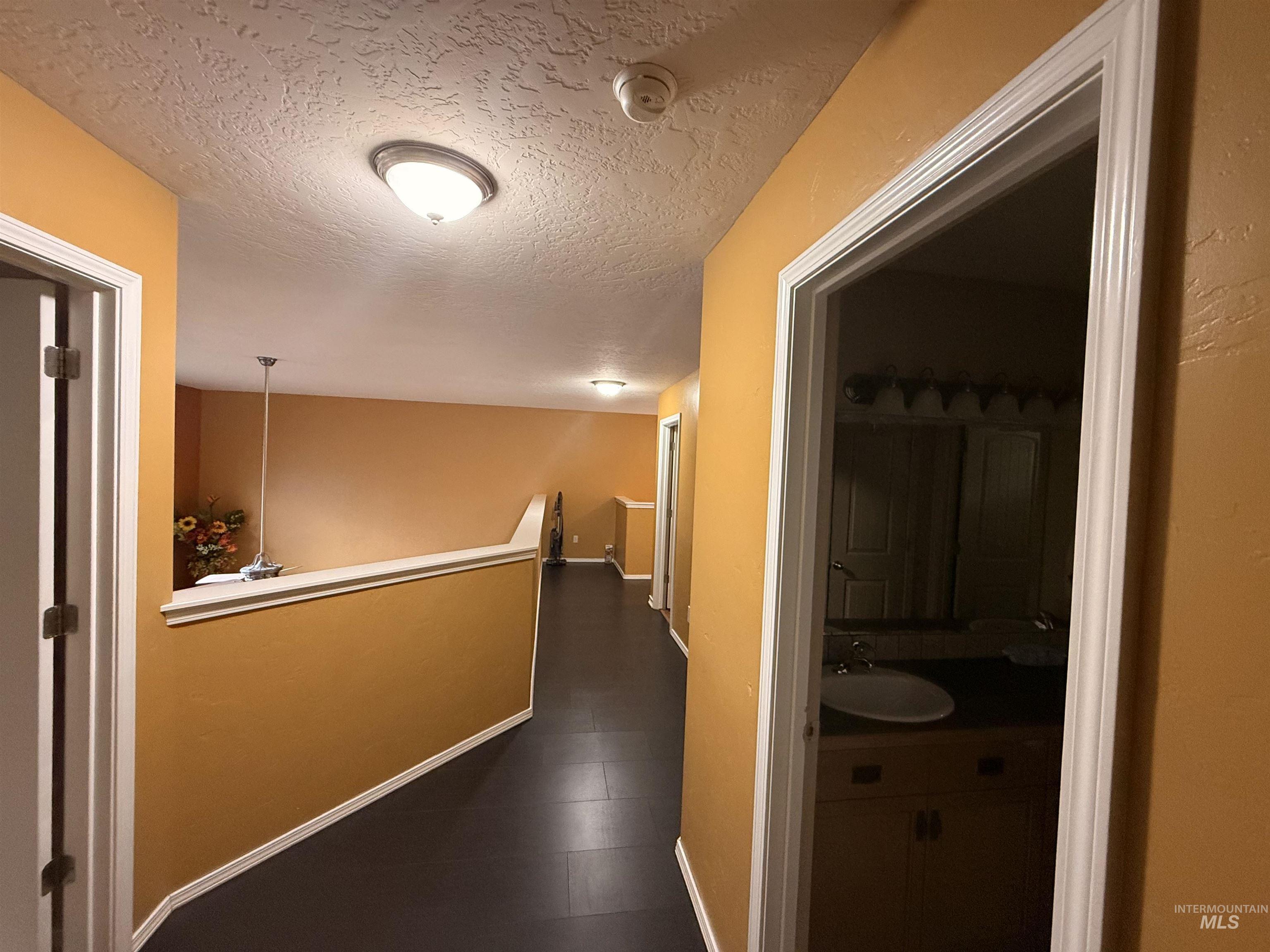 1011 S River Stone, Nampa, Idaho 83686, 4 Bedrooms, 3.5 Bathrooms, Residential For Sale, Price $674,990,MLS 98963826