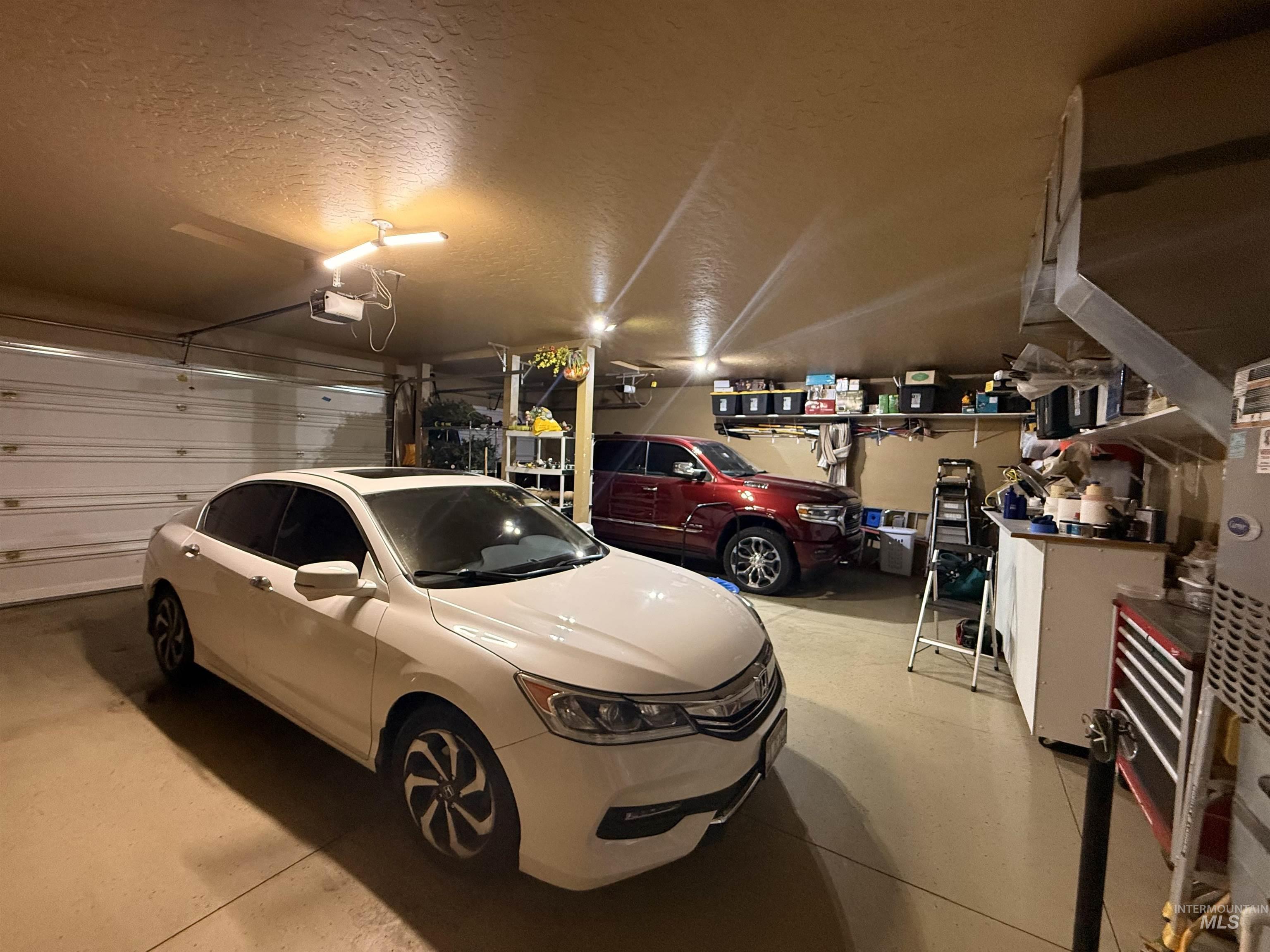 1011 S River Stone, Nampa, Idaho 83686, 4 Bedrooms, 3.5 Bathrooms, Residential For Sale, Price $674,990,MLS 98963826