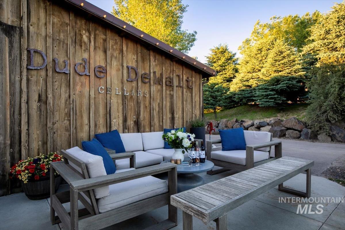 5446 N Highway 16, Eagle, Idaho 83616, 5 Bedrooms, Business/Commercial For Sale, Price $9,100,000,MLS 98963829