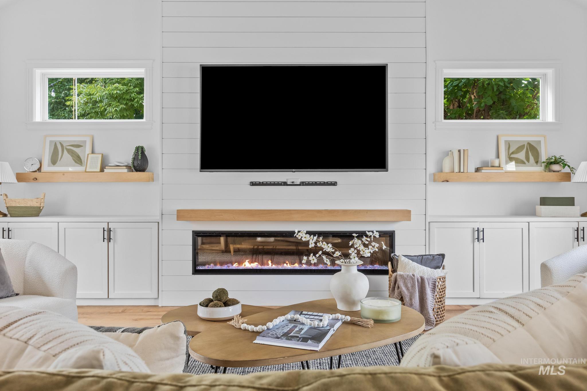 615 E Trinidad, Meridian, Idaho 83642, 6 Bedrooms, 4.5 Bathrooms, Residential For Sale, Price $929,990,MLS 98963852