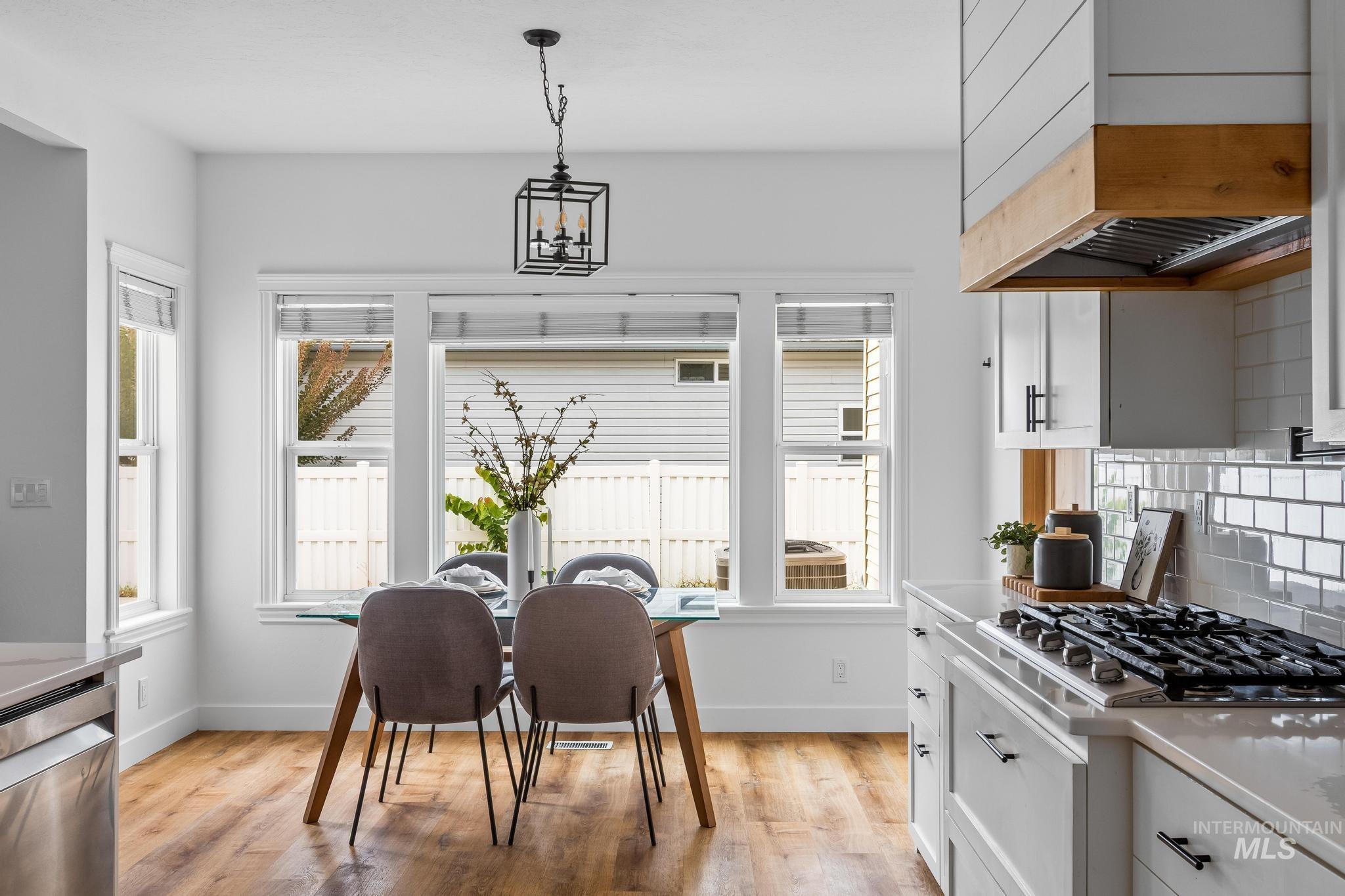 615 E Trinidad, Meridian, Idaho 83642, 6 Bedrooms, 4.5 Bathrooms, Residential For Sale, Price $929,990,MLS 98963852