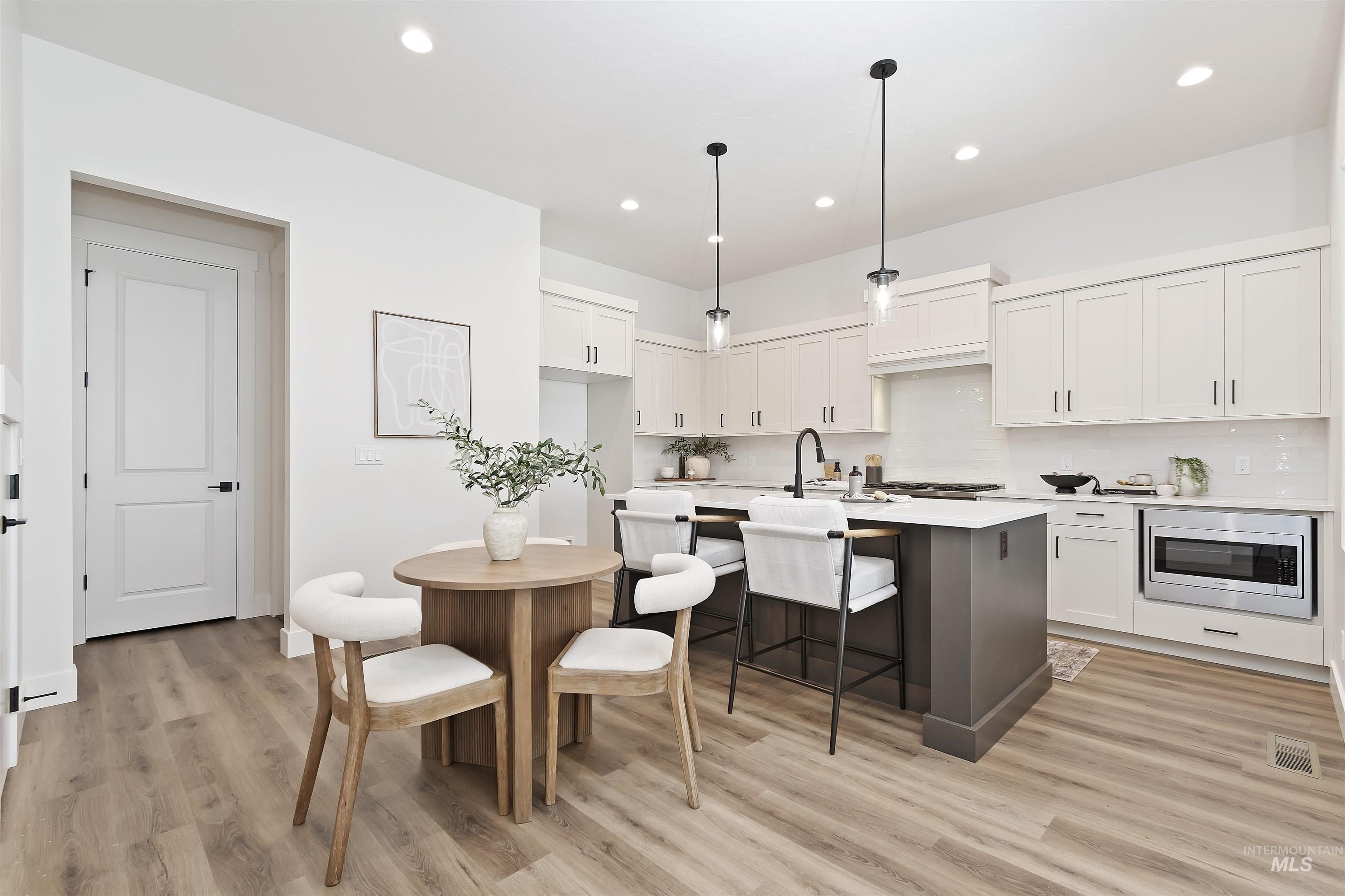 724 S Calhoun Ln, Star, Idaho 83669, 3 Bedrooms, 2.5 Bathrooms, Residential For Sale, Price $428,880,MLS 98963868