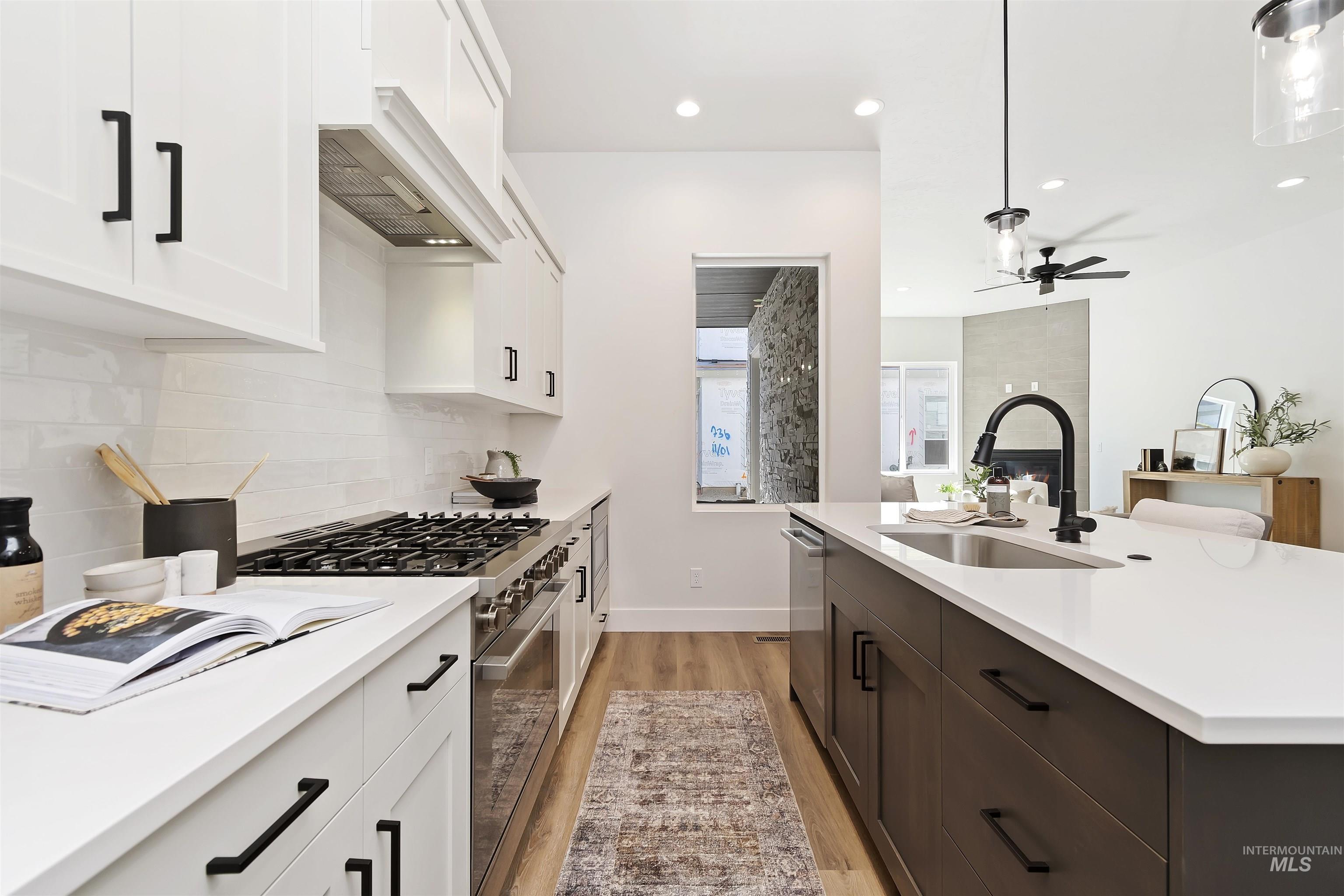 724 S Calhoun Ln, Star, Idaho 83669, 3 Bedrooms, 2.5 Bathrooms, Residential For Sale, Price $426,880, 98963868